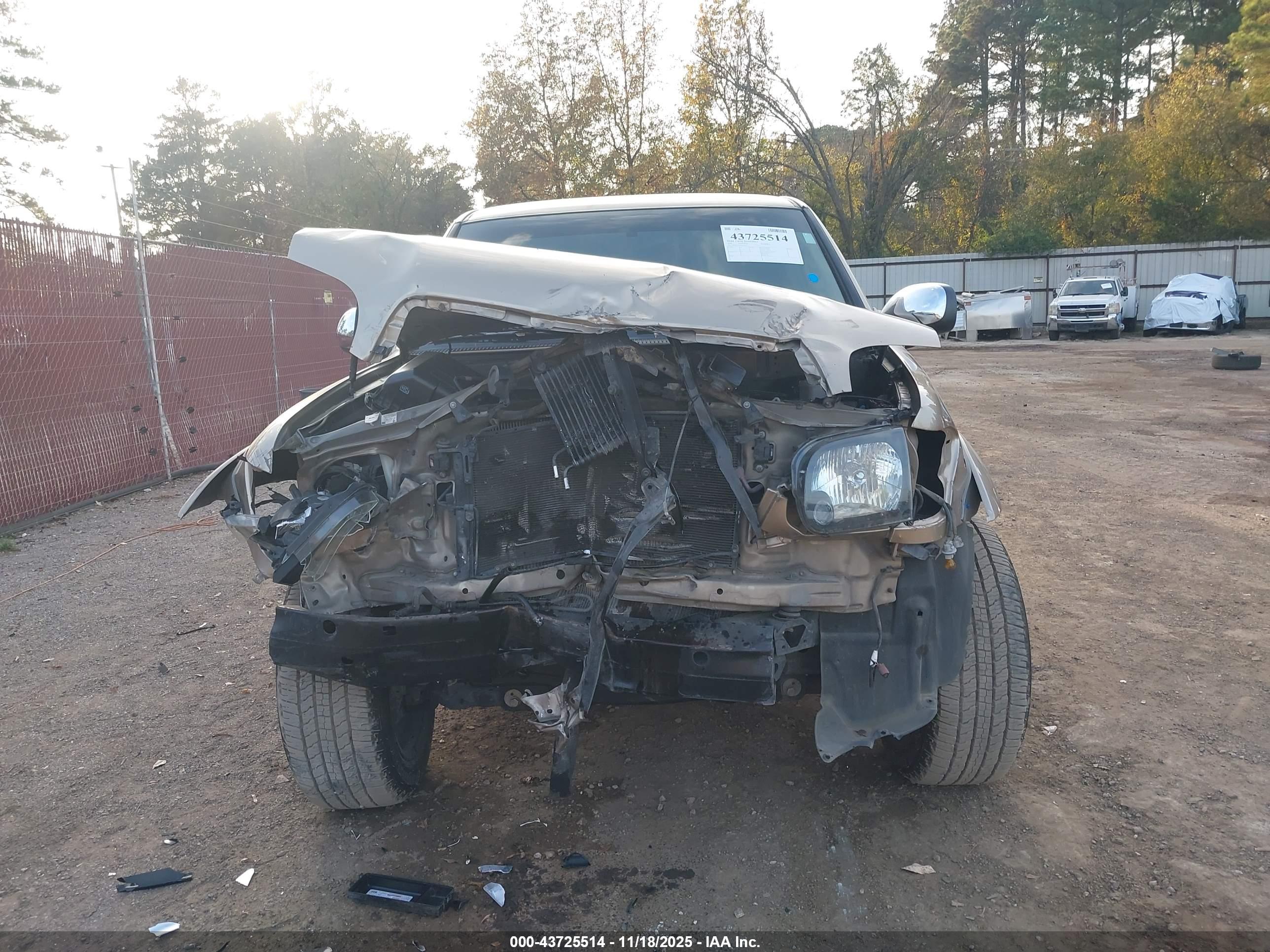 TOYOTA TUNDRA image 6