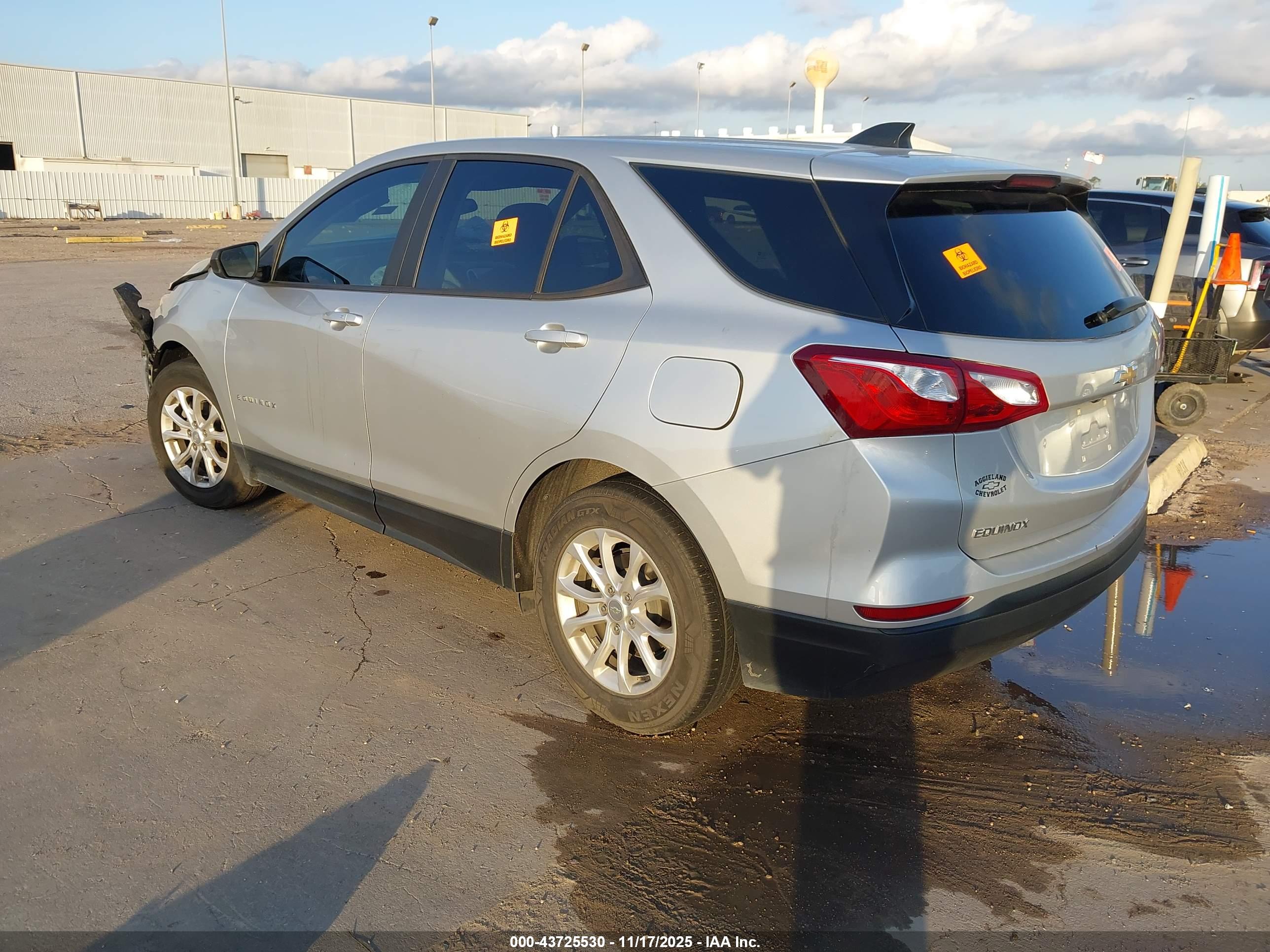CHEVROLET EQUINOX image 3