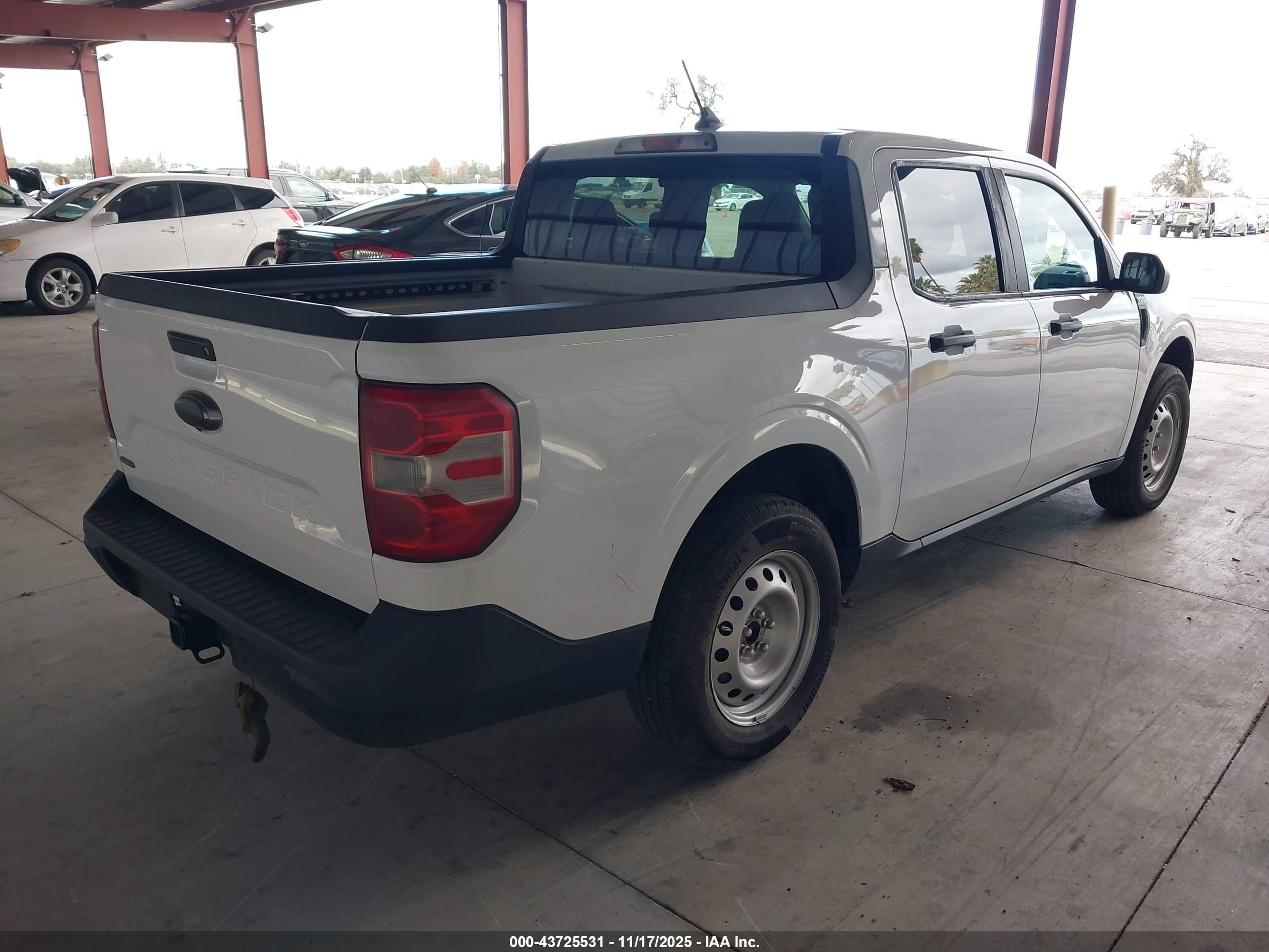 FORD MAVERICK image 4