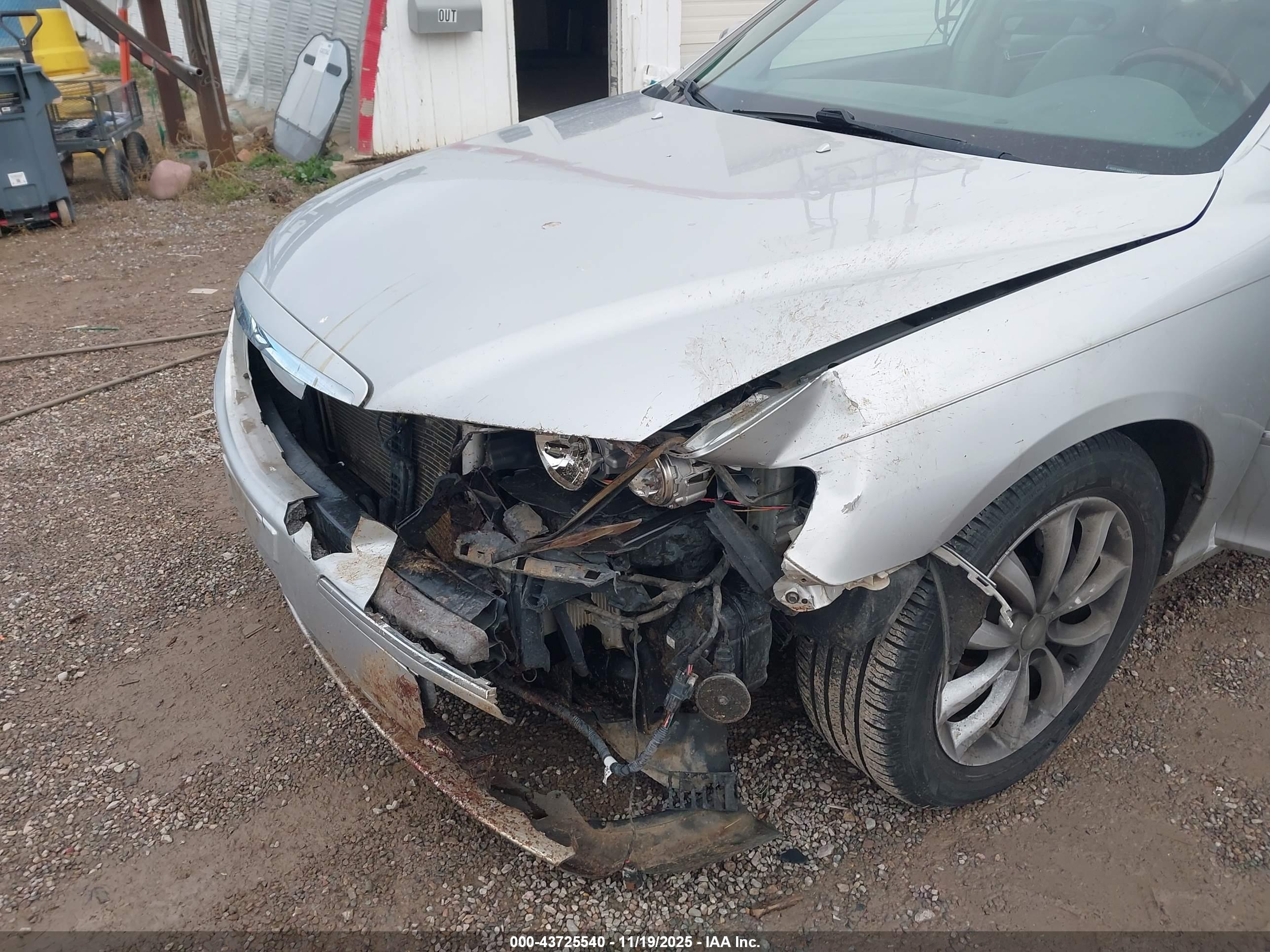 HYUNDAI AZERA image 6