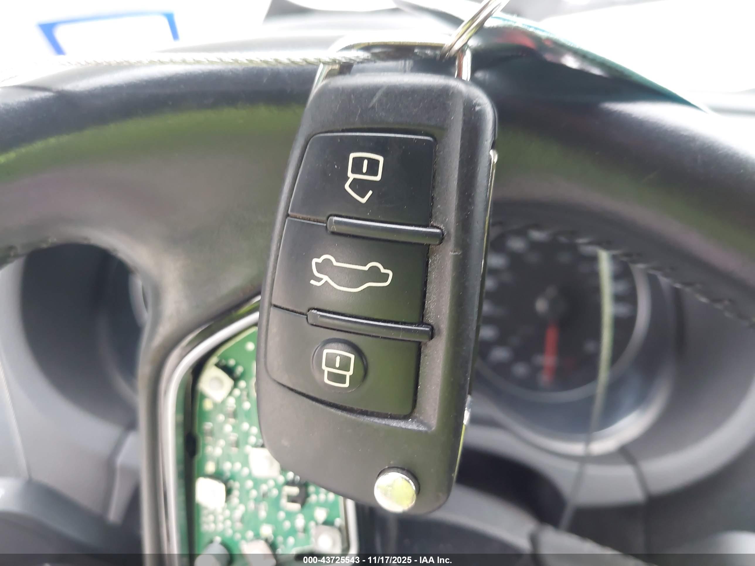 AUDI A3 image 11