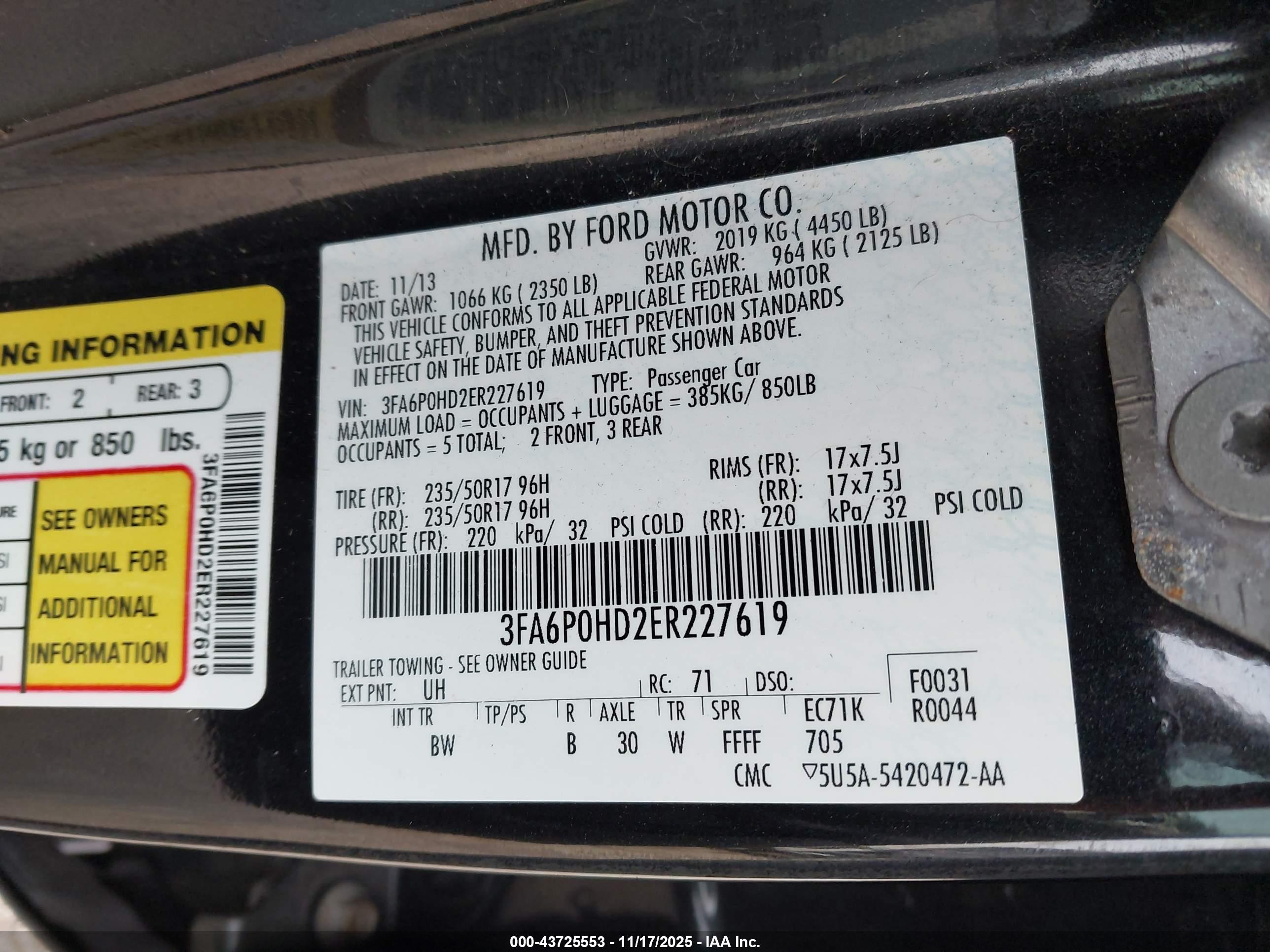 FORD FUSION image 9