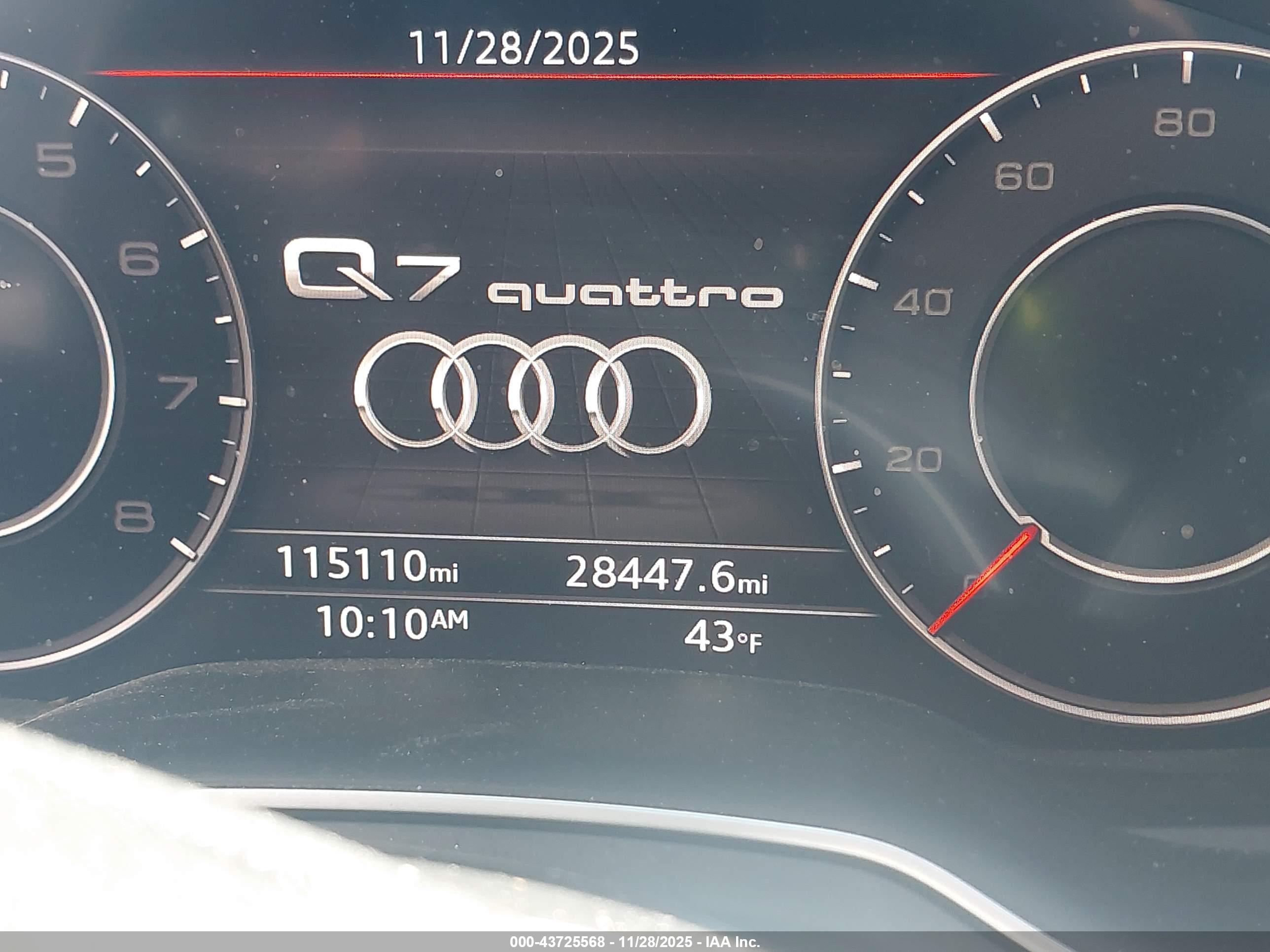 AUDI Q7 image 7