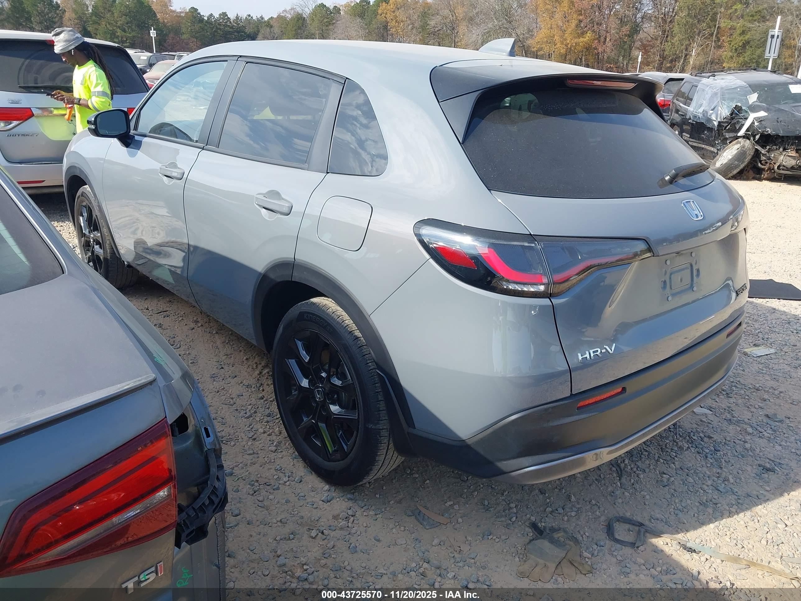 HONDA HR-V image 3