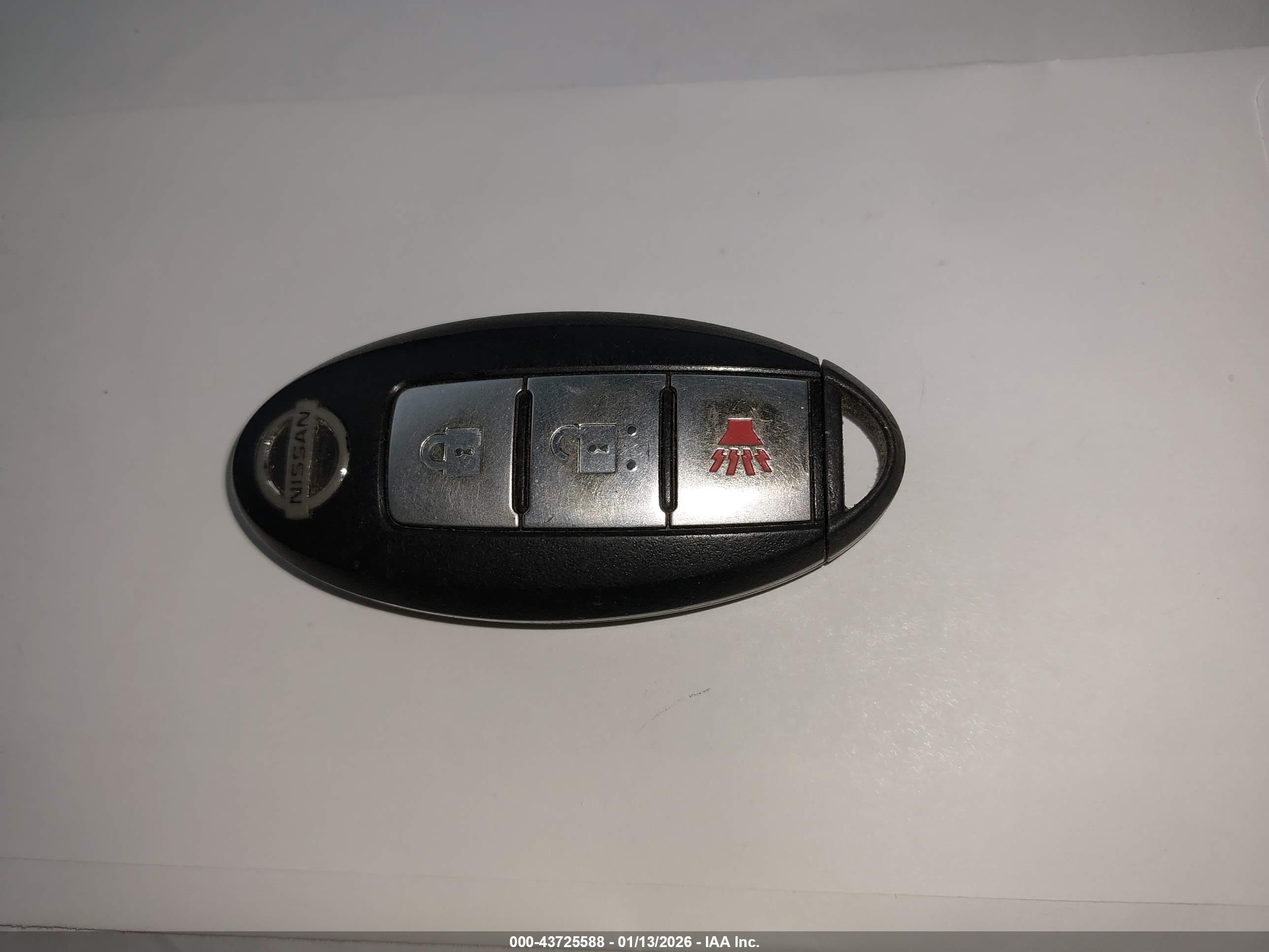 NISSAN ROGUE image 11