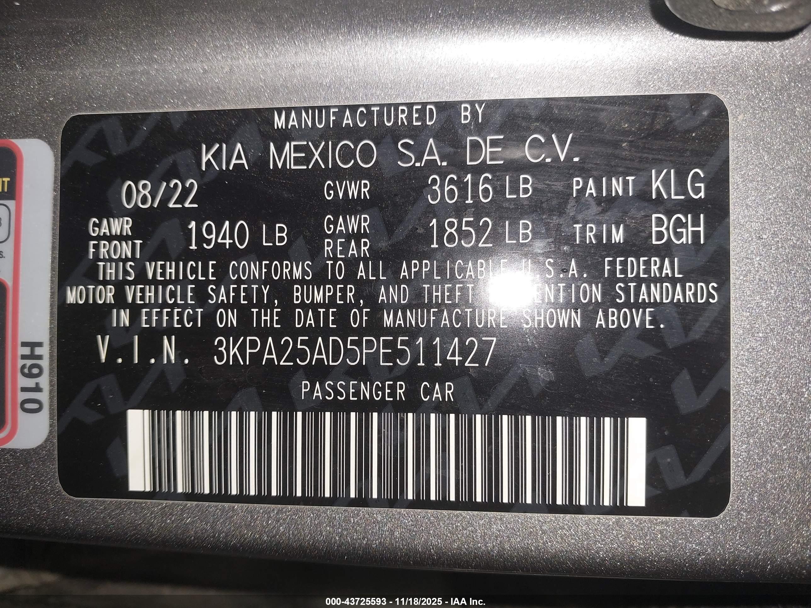 KIA RIO image 9