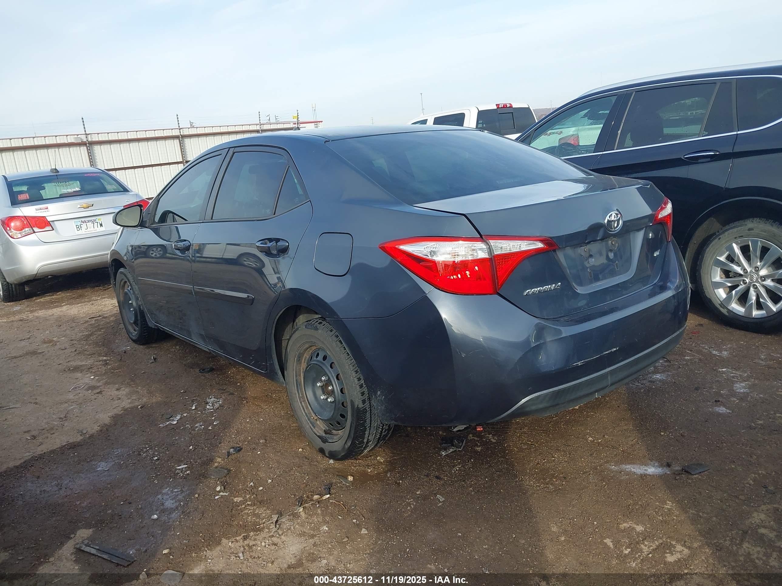 TOYOTA COROLLA image 3