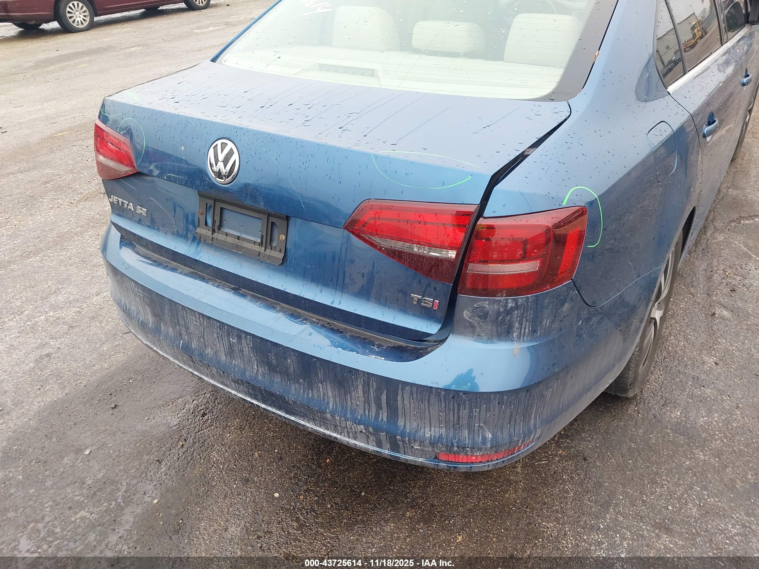 VOLKSWAGEN JETTA image 6