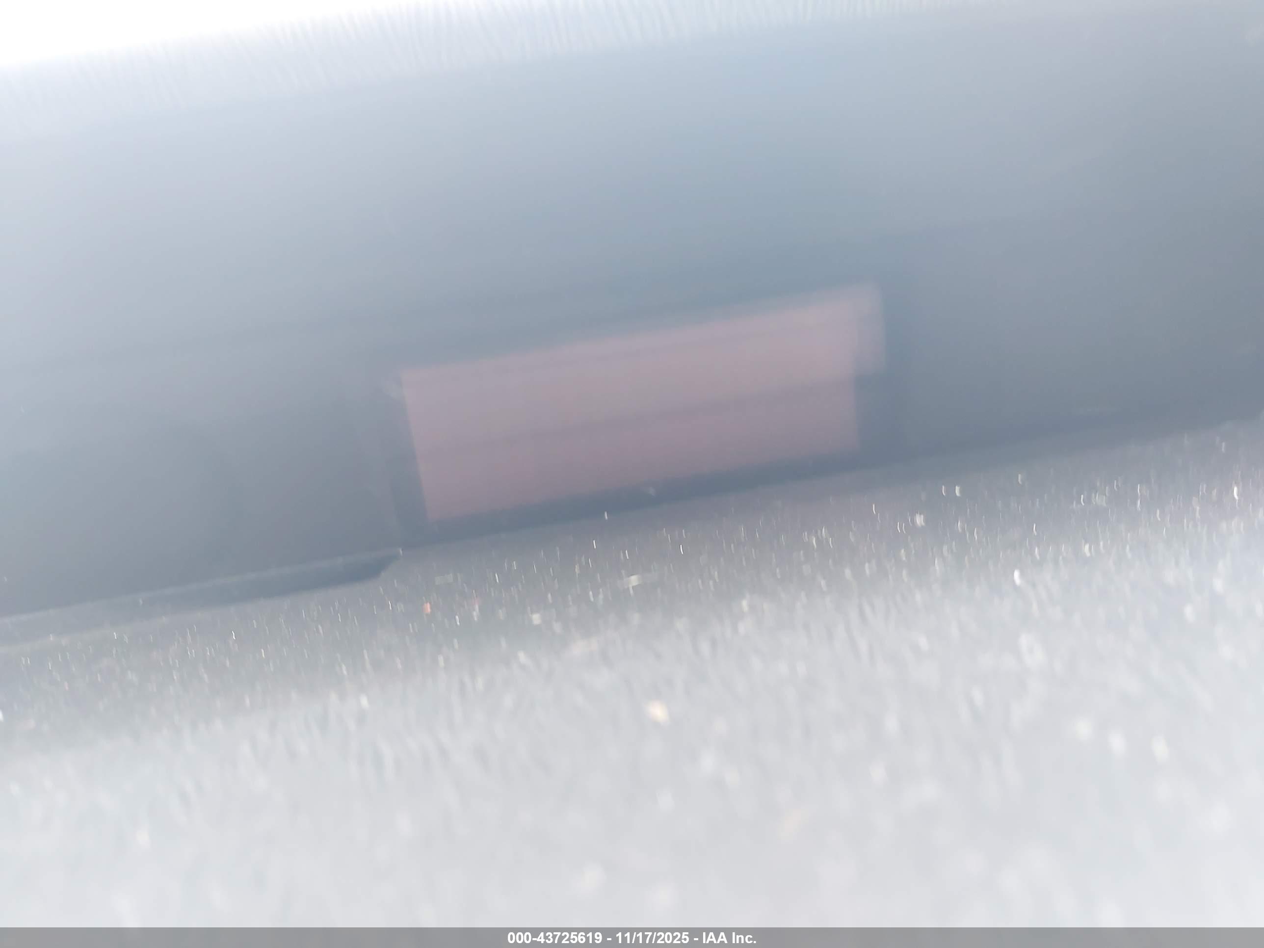 TOYOTA PRIUS image 7