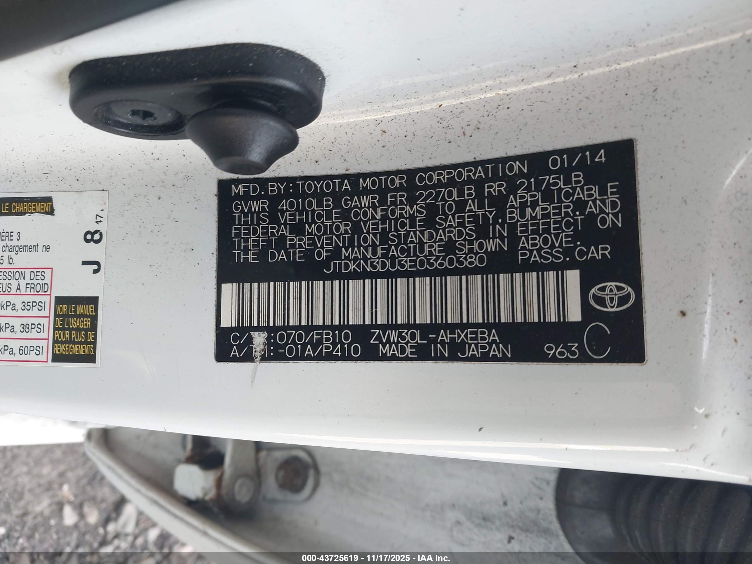 TOYOTA PRIUS image 9