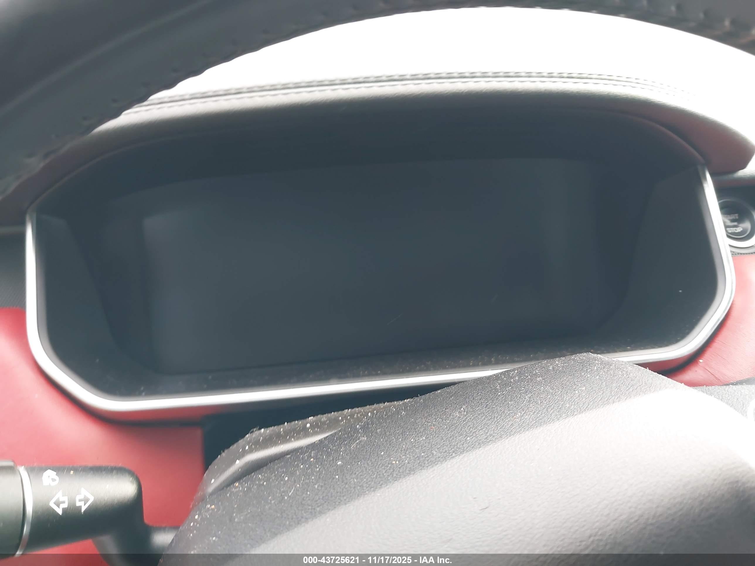LAND ROVER image 7