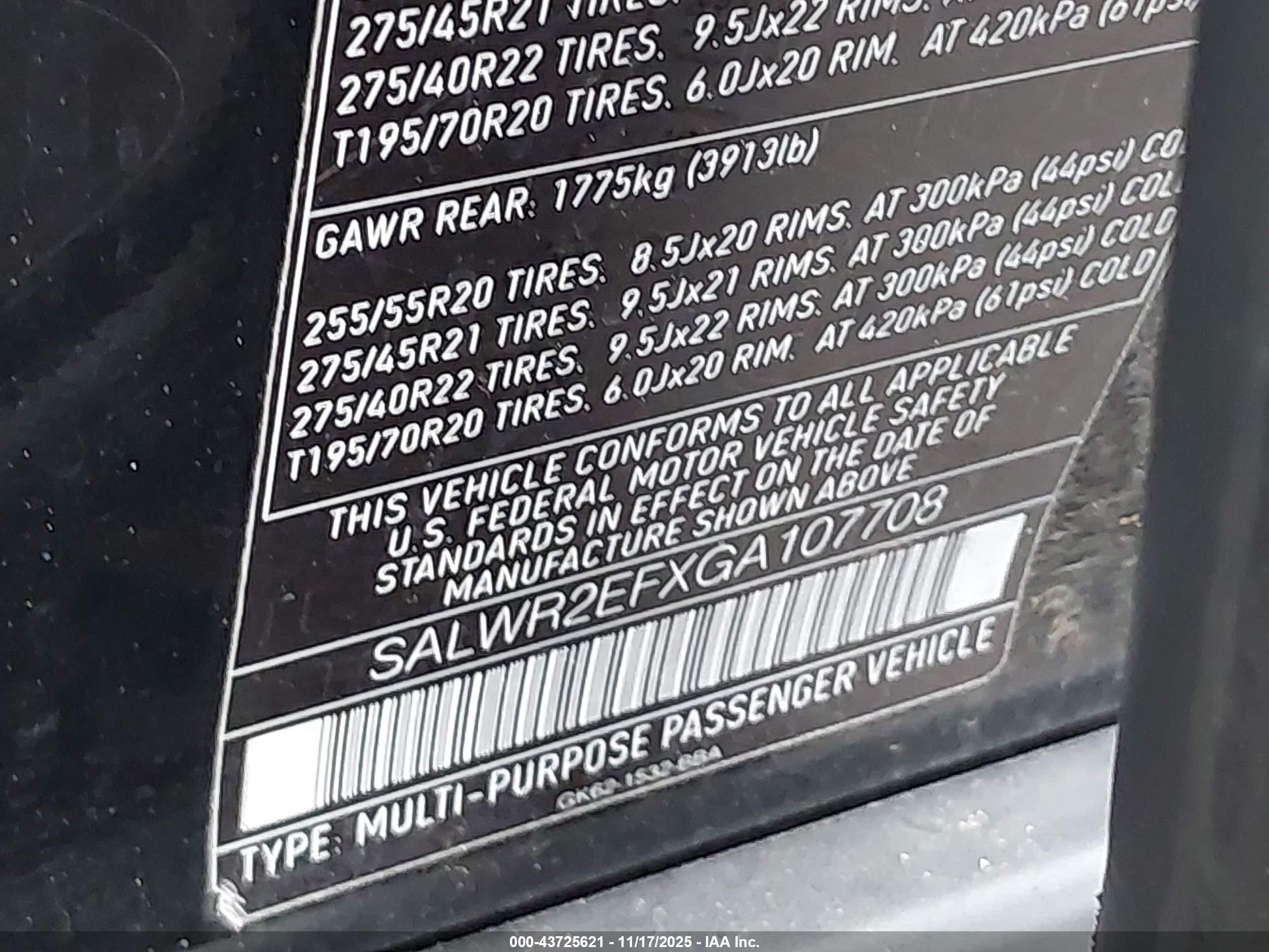 LAND ROVER image 9