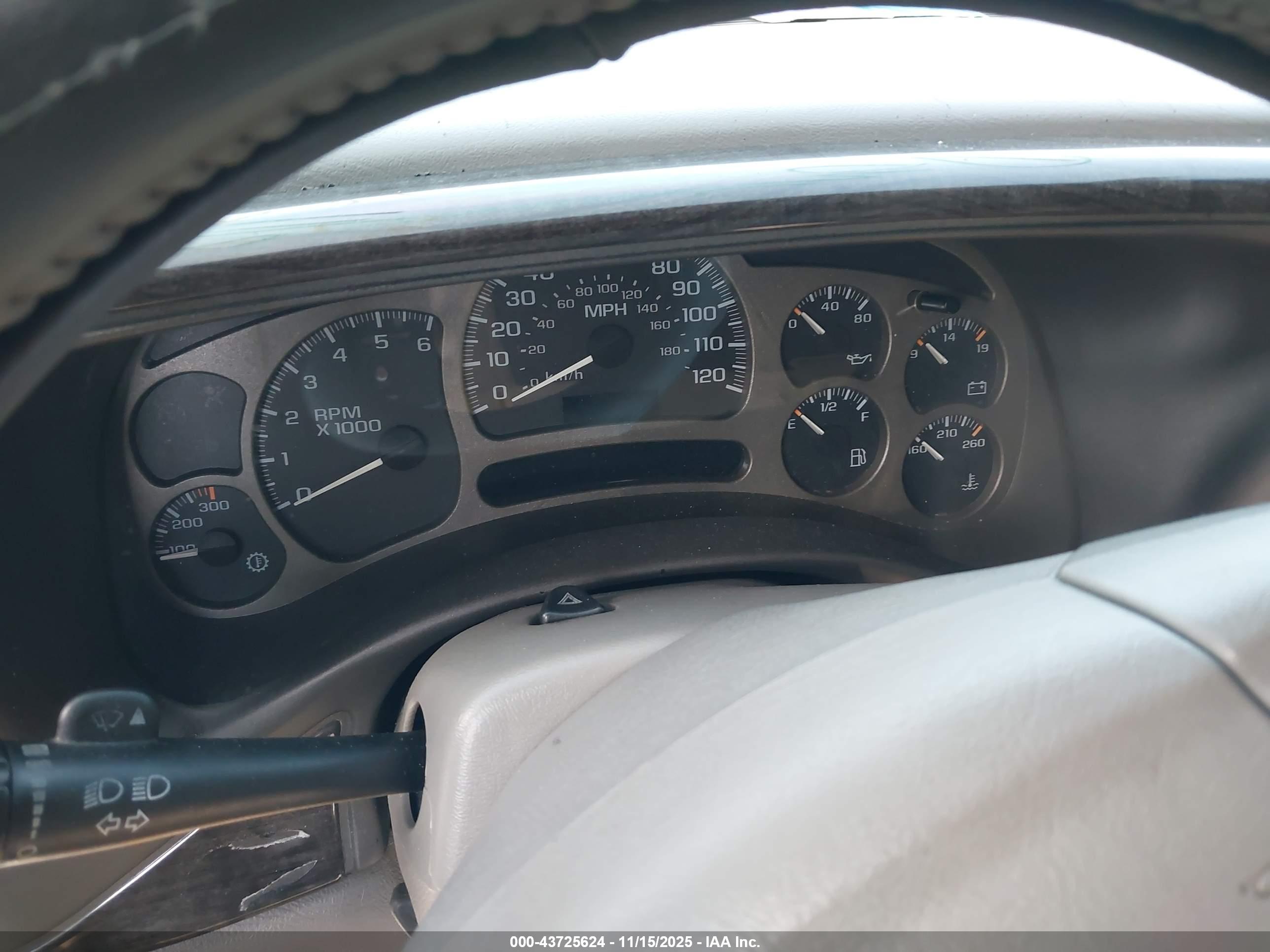 GMC YUKON image 7