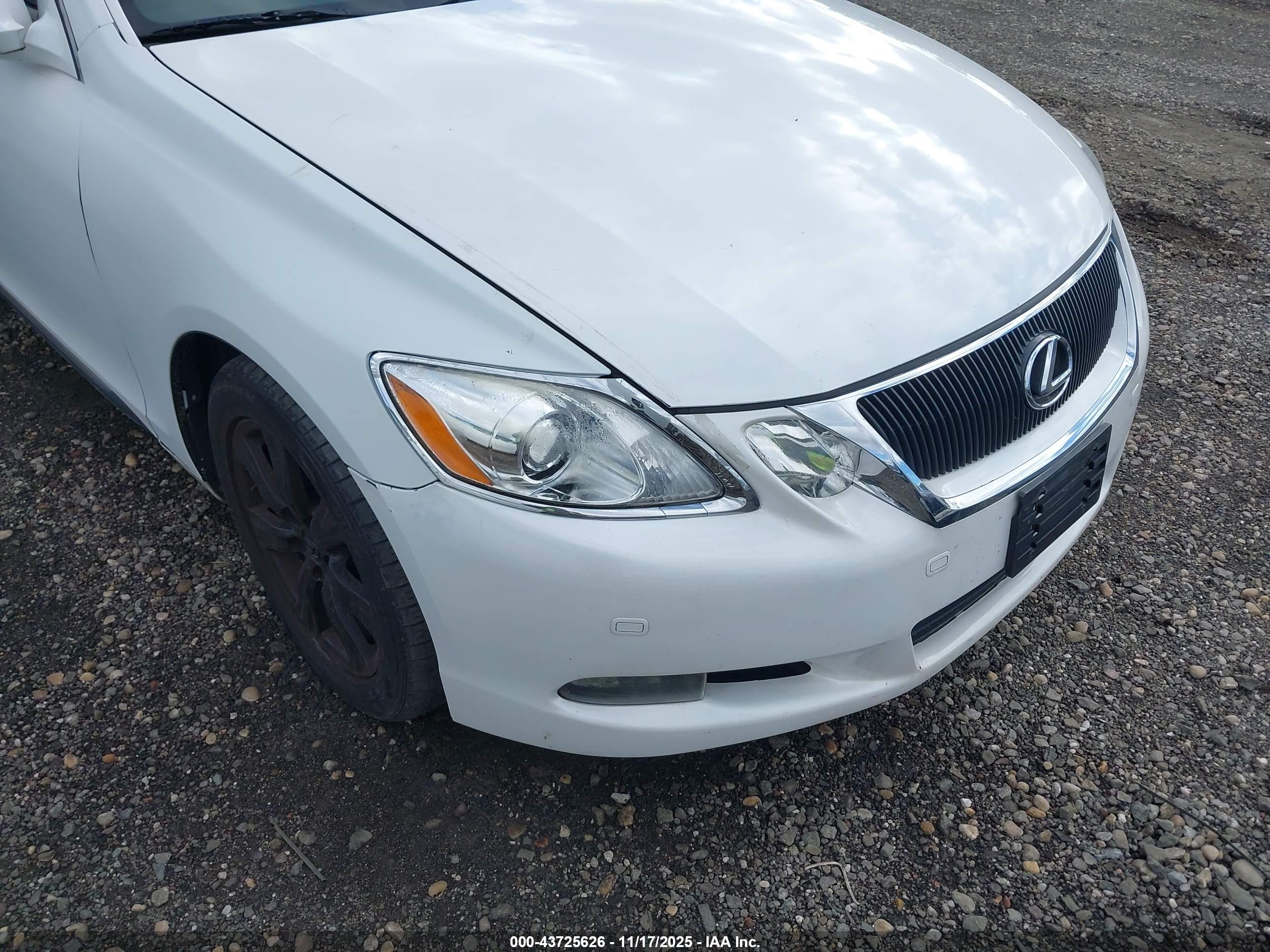 LEXUS GS image 6