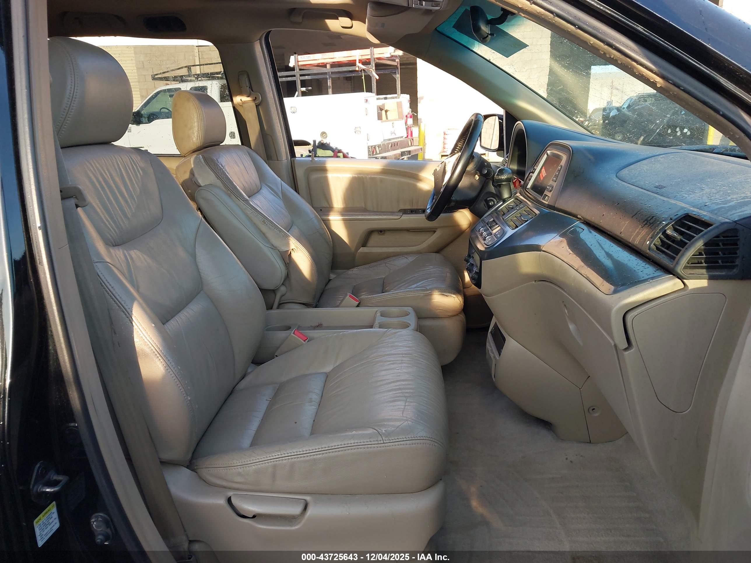HONDA ODYSSEY image 5