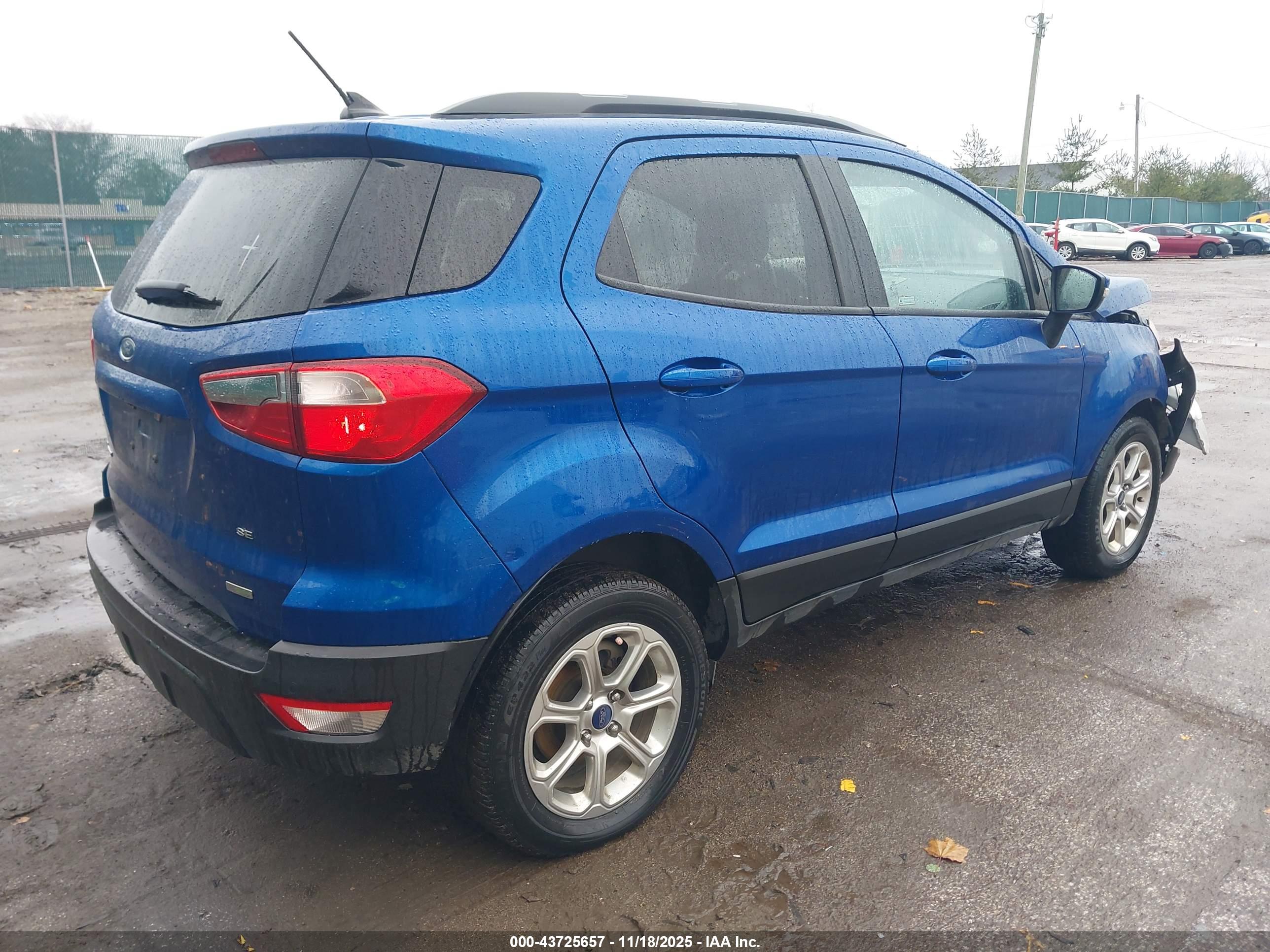 FORD ECOSPORT image 4