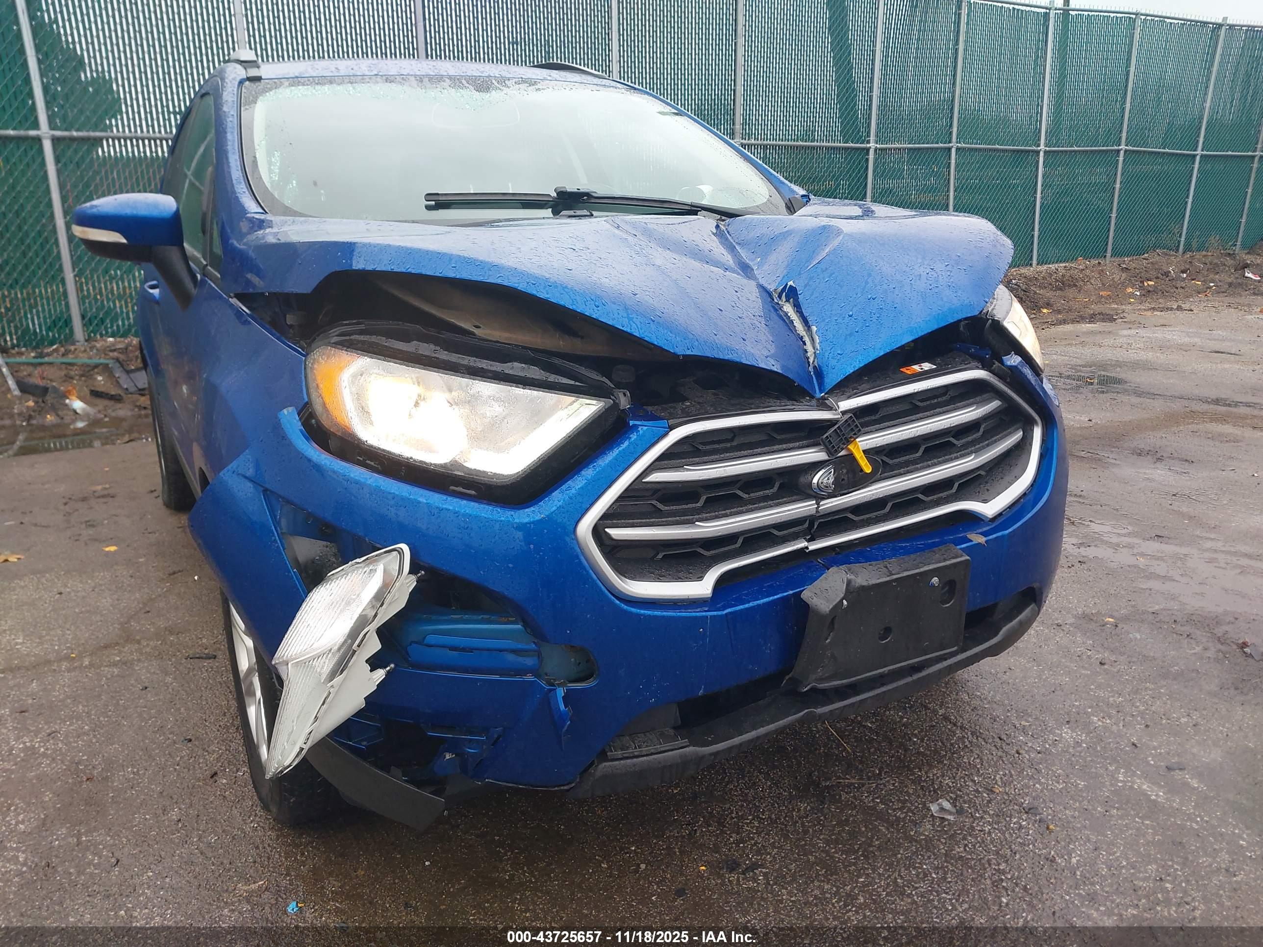 FORD ECOSPORT image 6