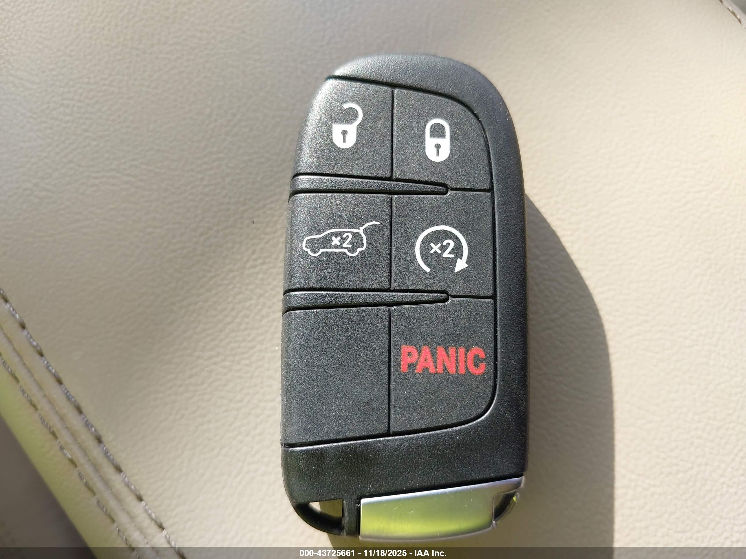 JEEP GRAND image 11