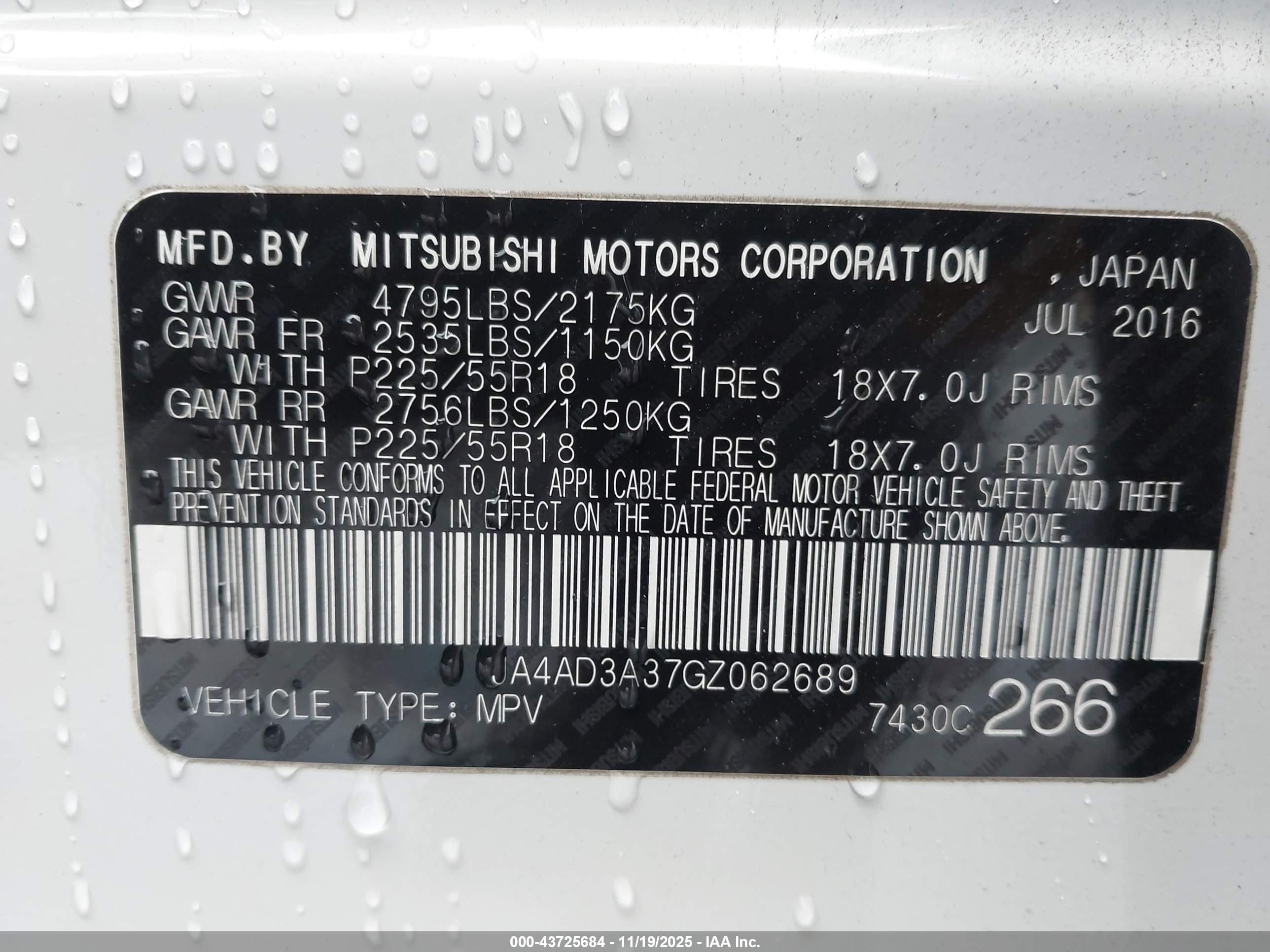 MITSUBISHI OUTLANDER image 9