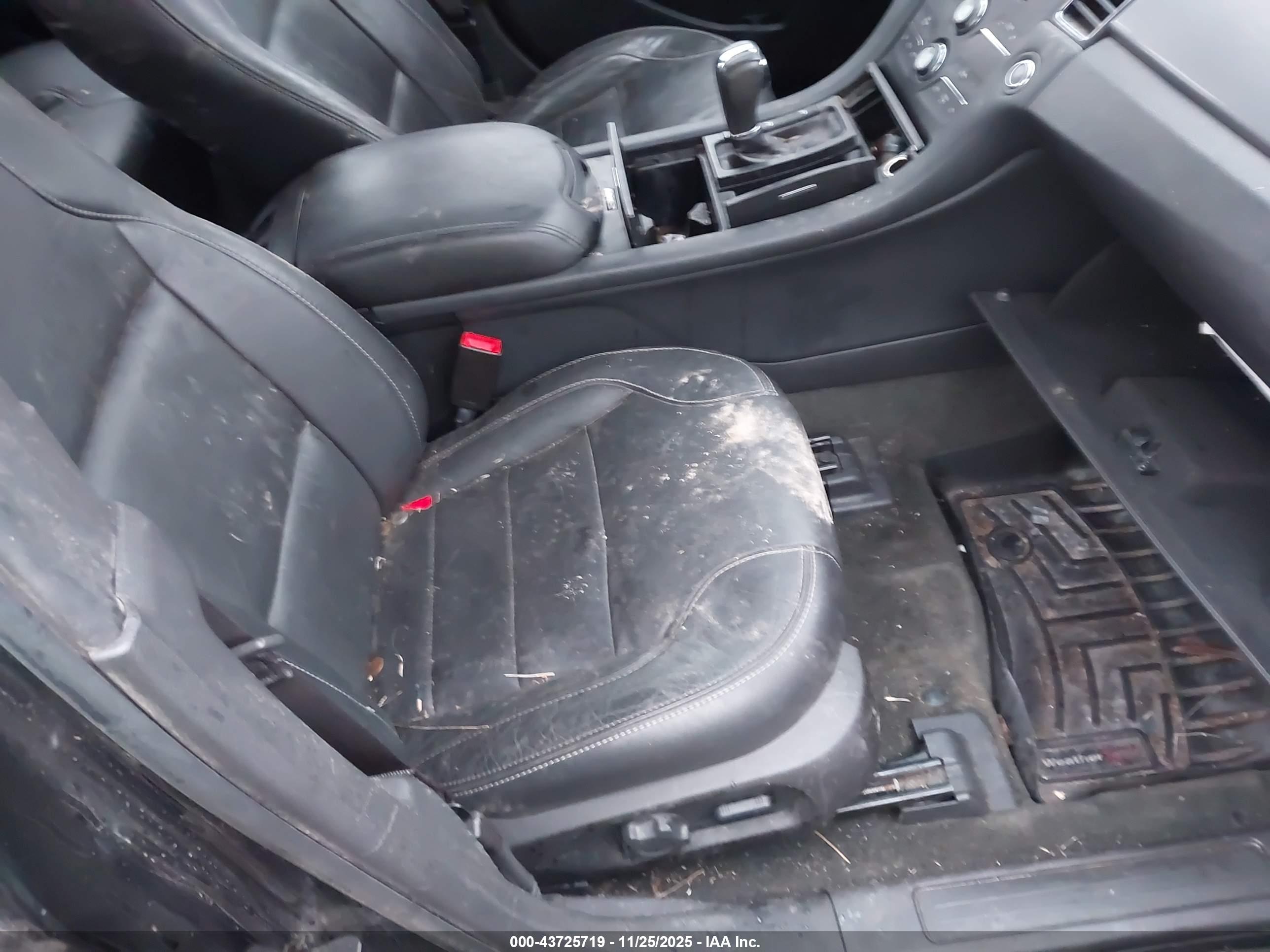 FORD TAURUS image 5