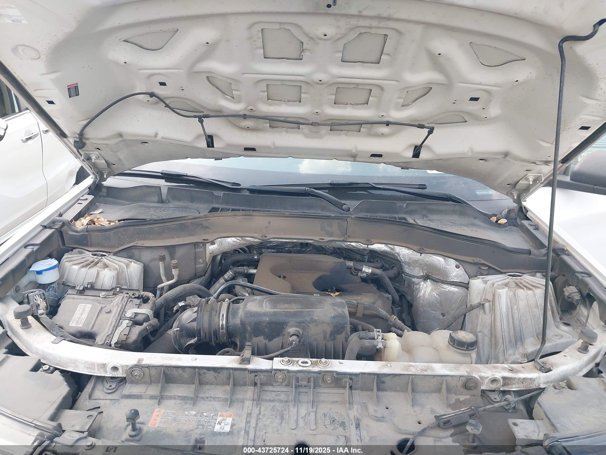 FORD EXPLORER image 10