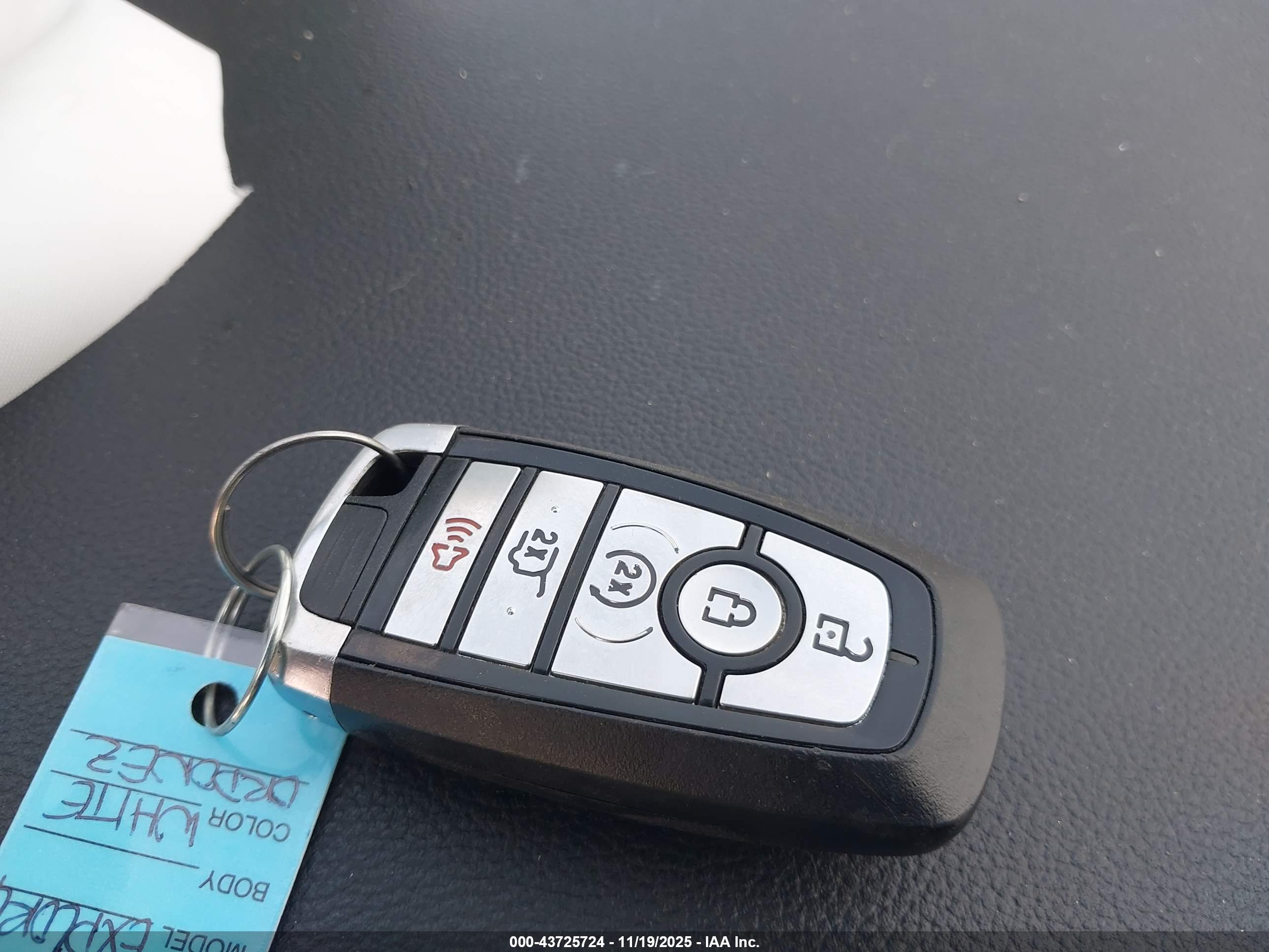 FORD EXPLORER image 11