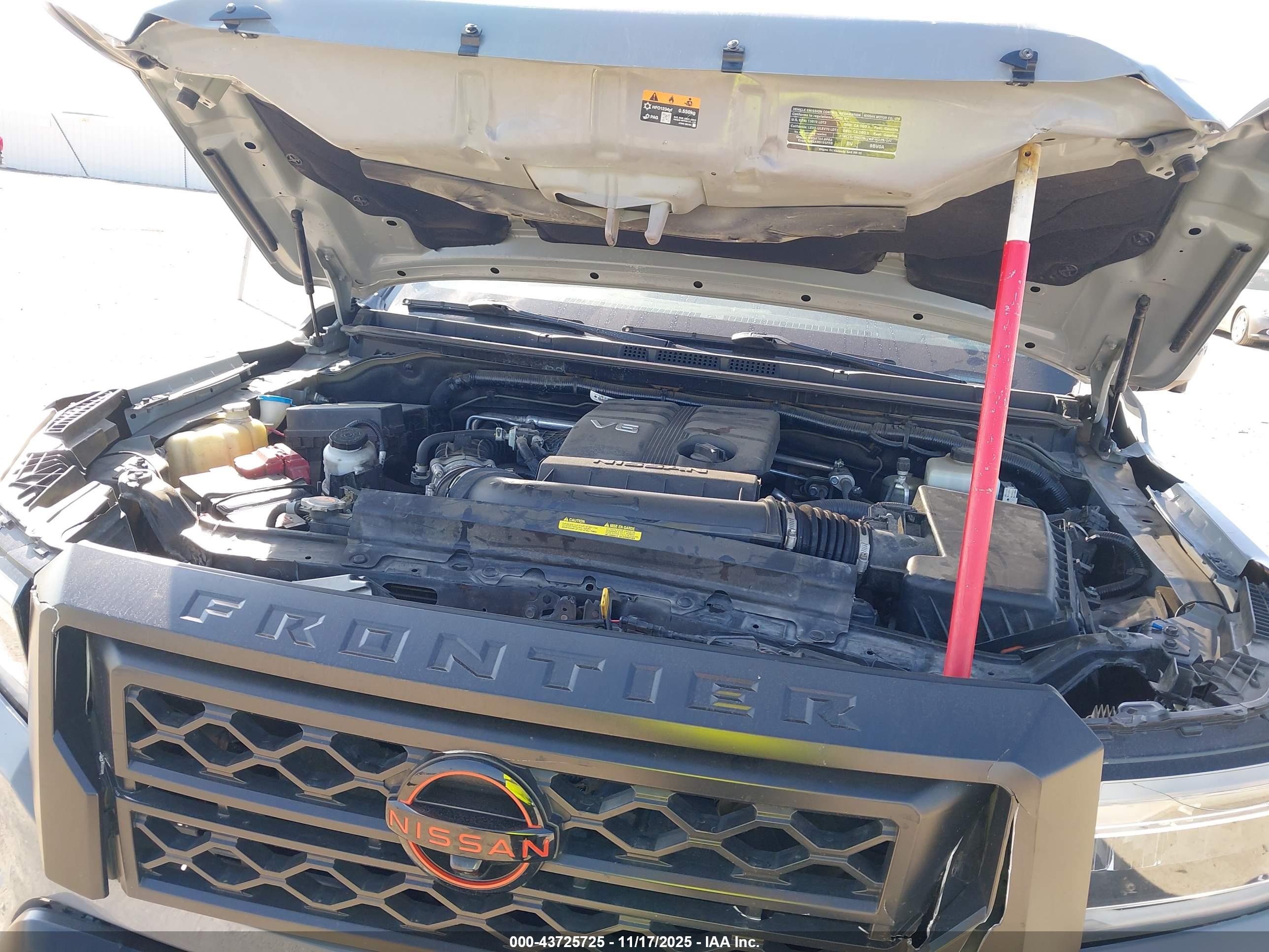 NISSAN FRONTIER image 10