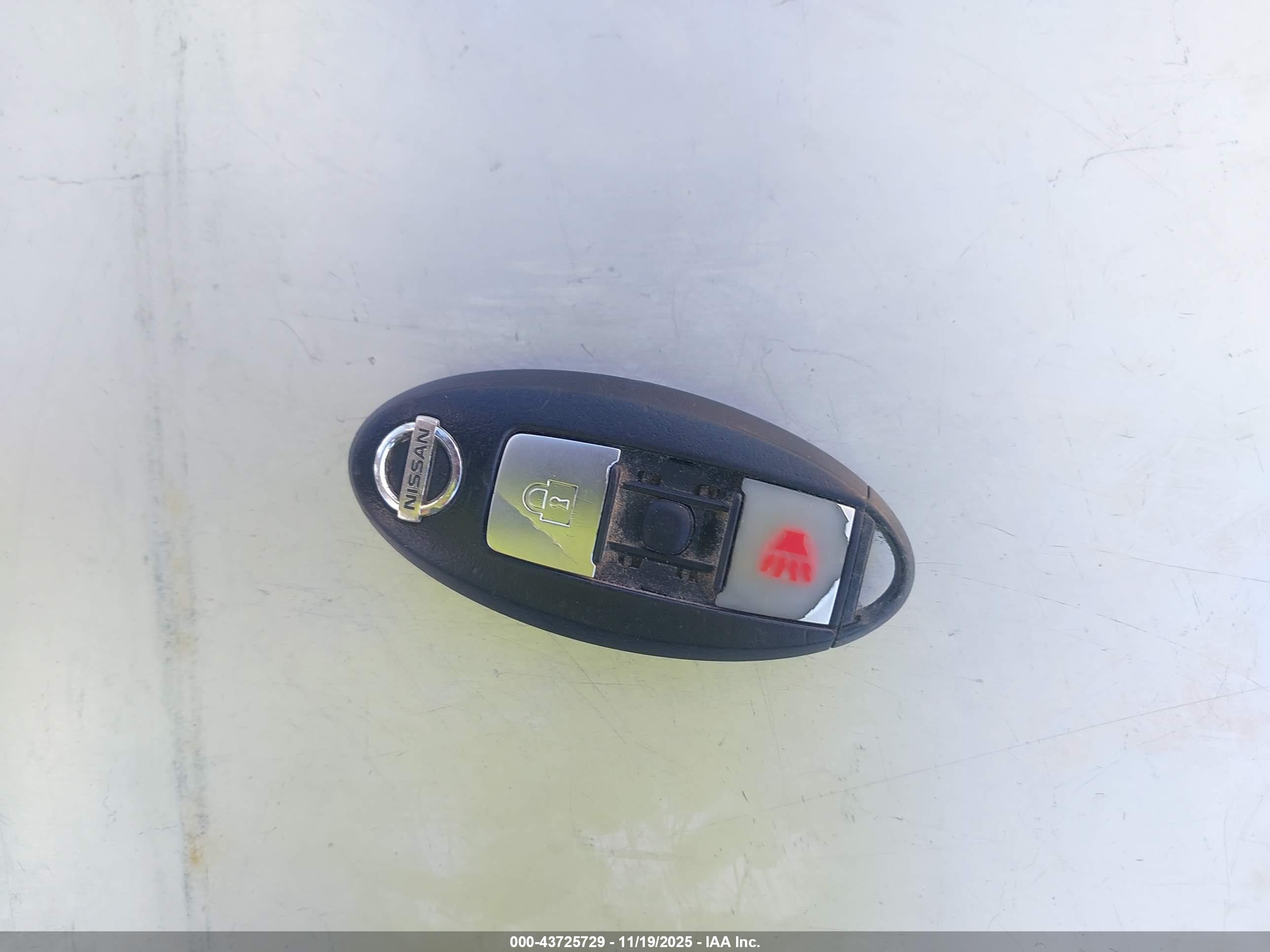 NISSAN MURANO image 11