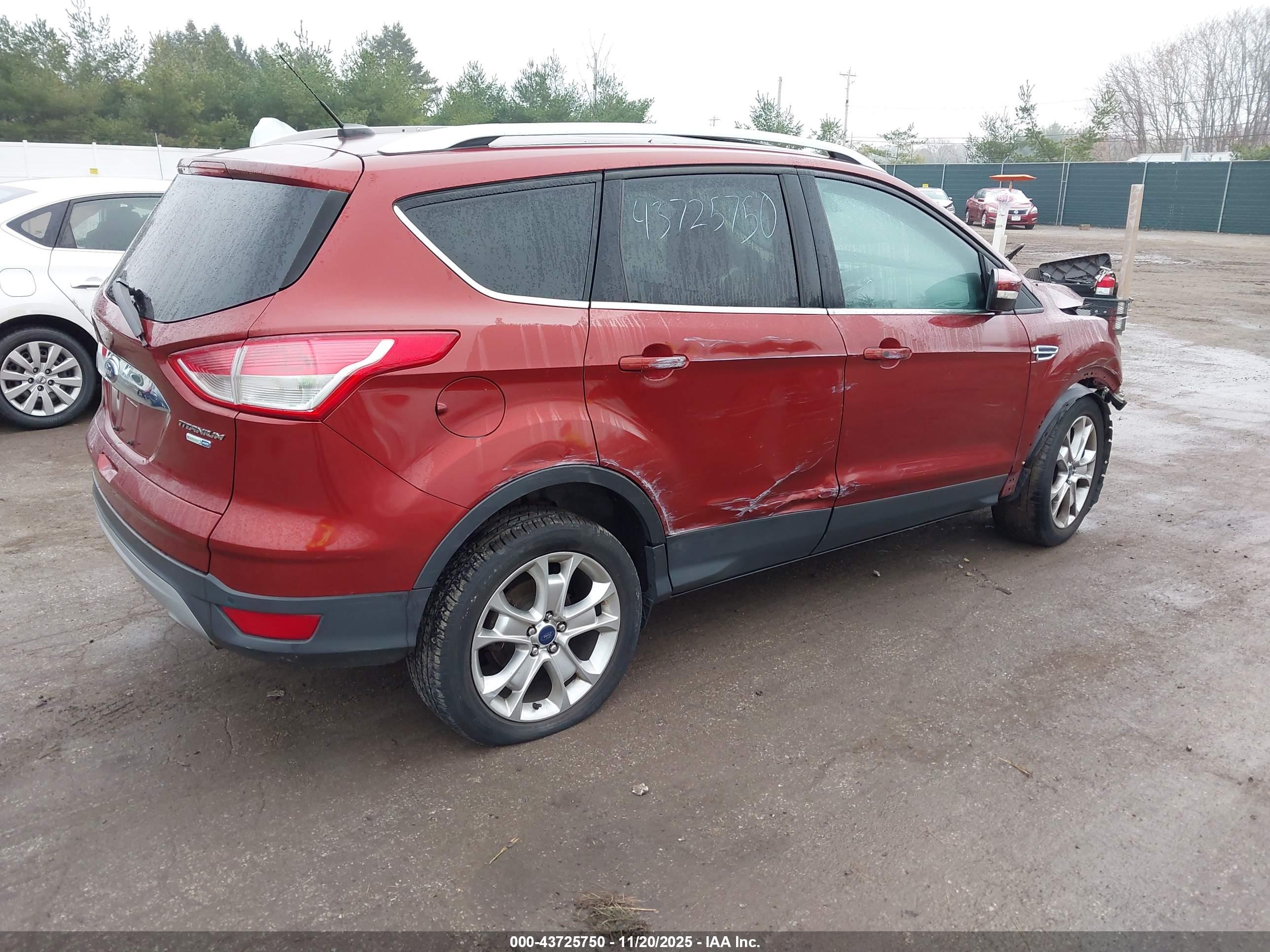 FORD ESCAPE image 4