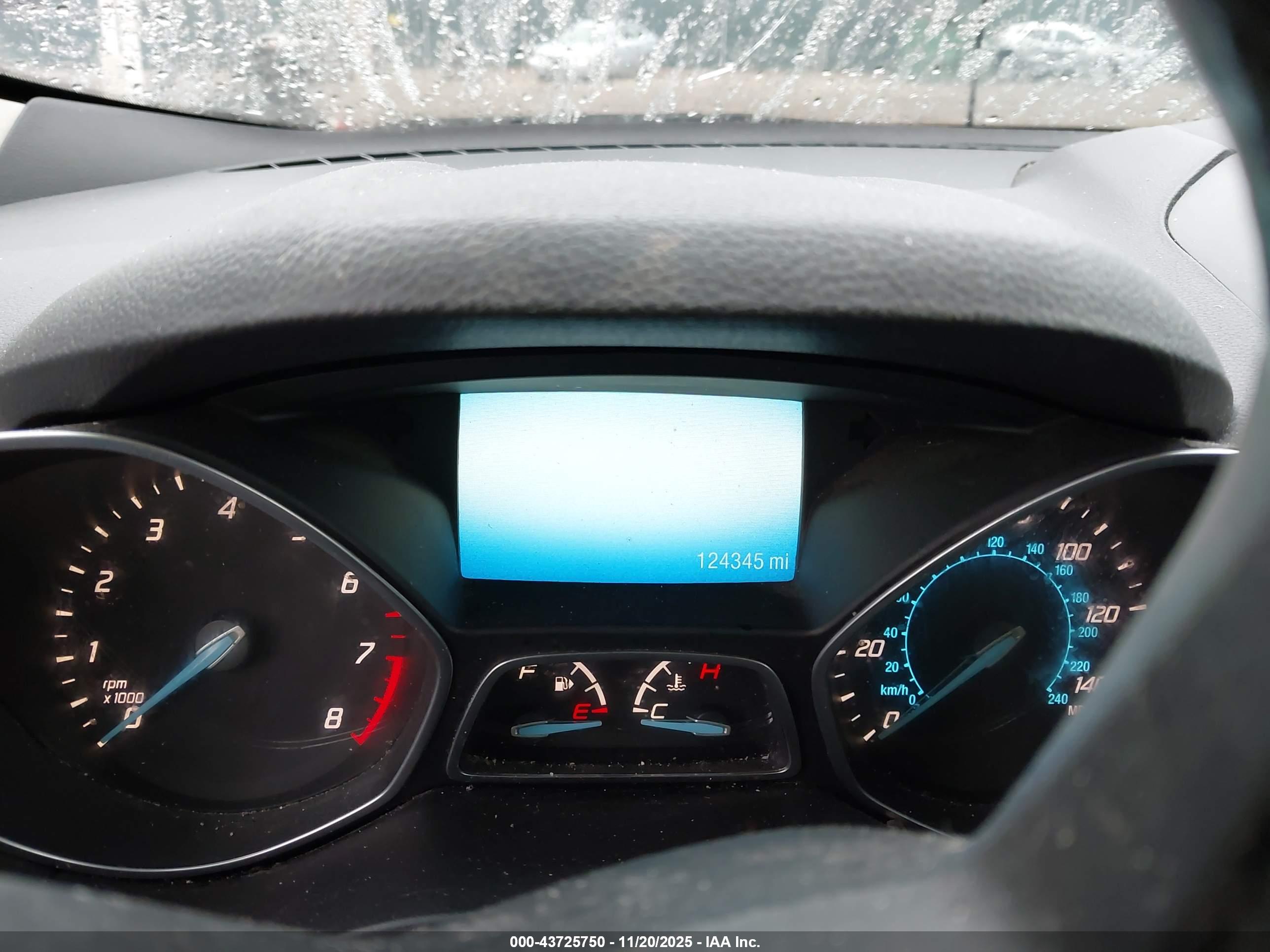 FORD ESCAPE image 7