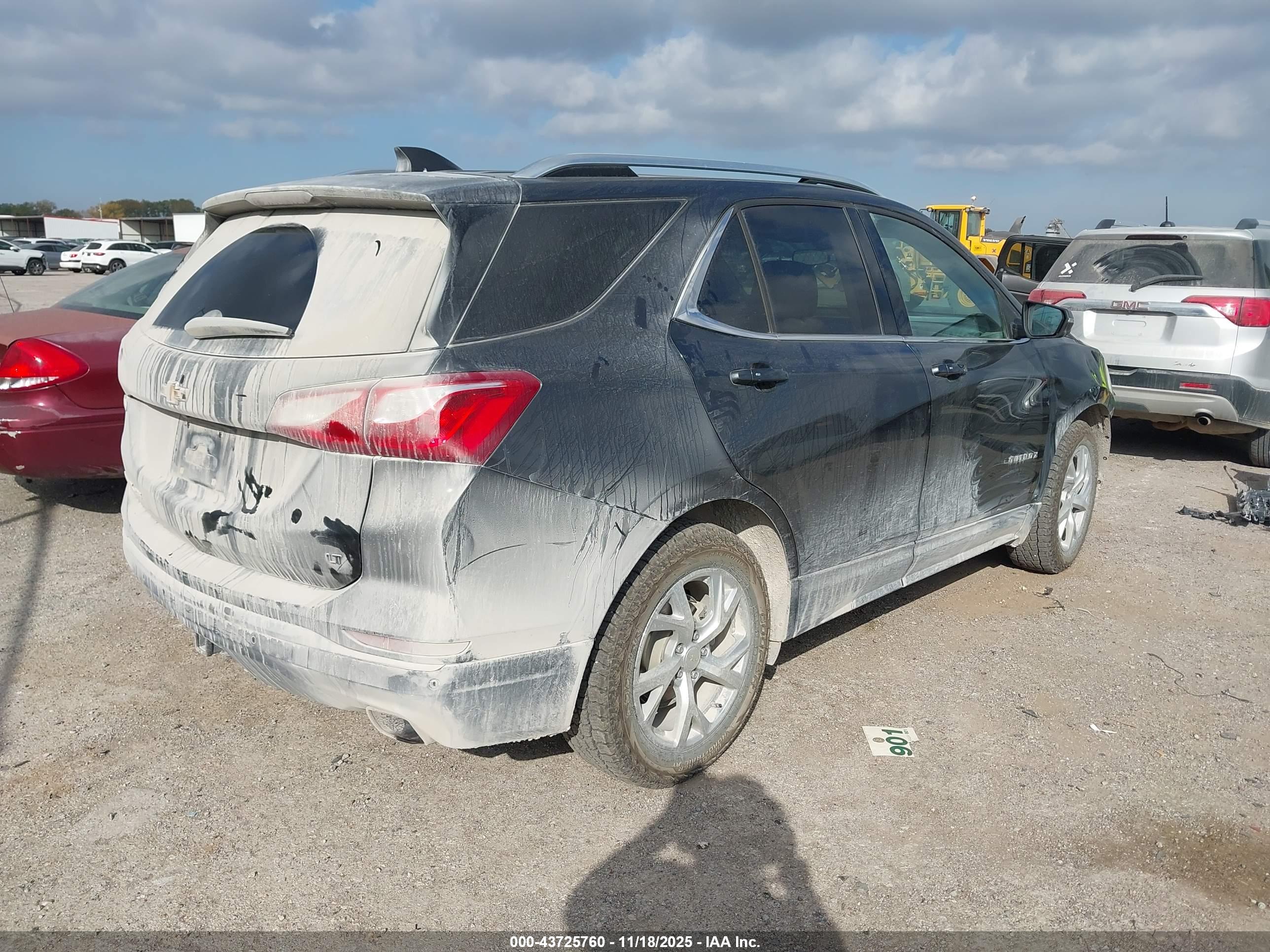 CHEVROLET EQUINOX image 4