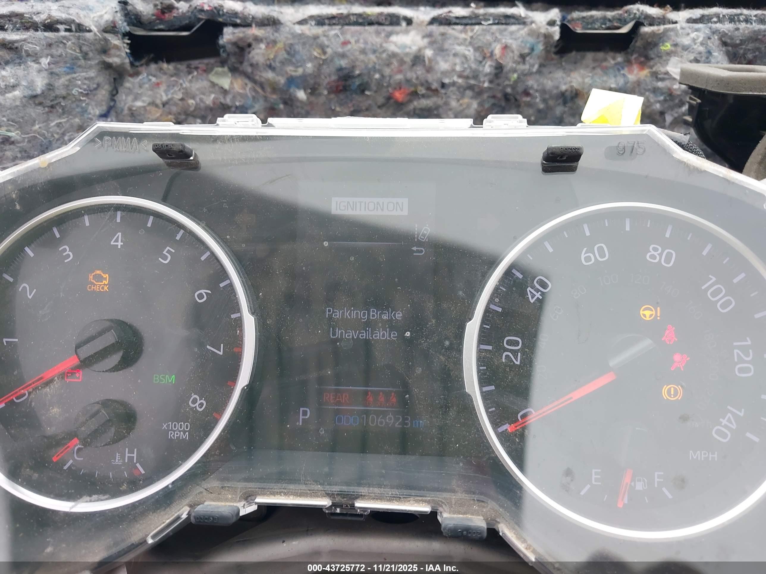 TOYOTA RAV4 image 7