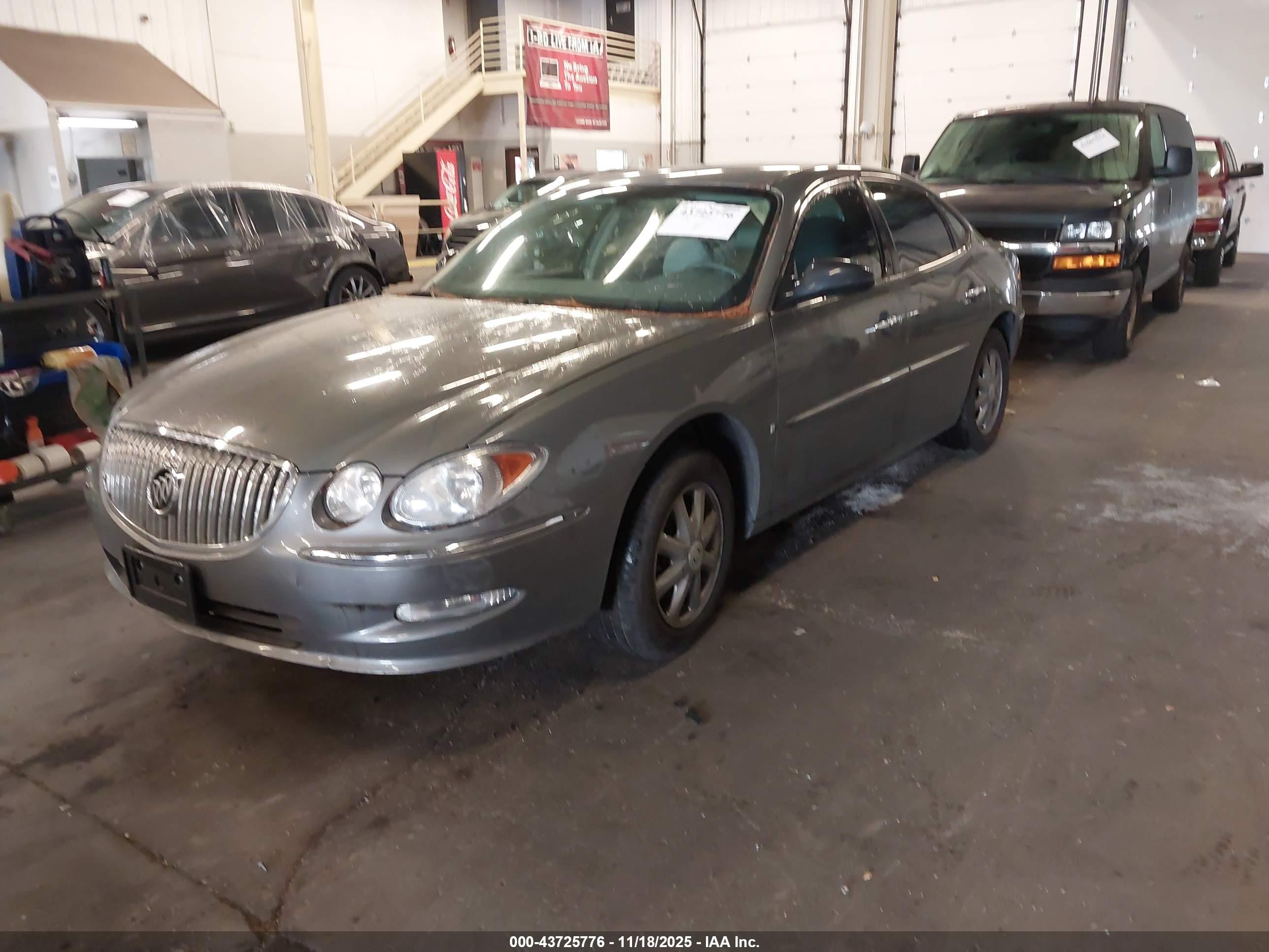 BUICK LACROSSE image 2