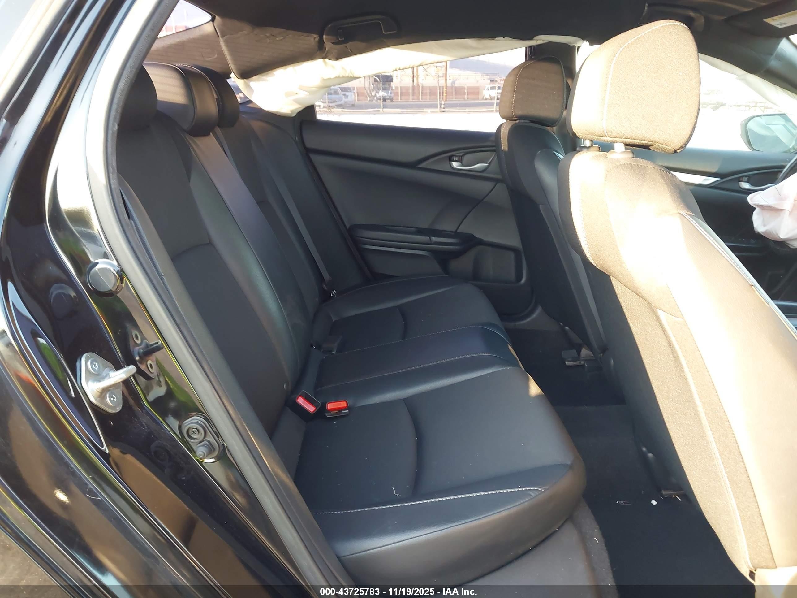 HONDA CIVIC image 8