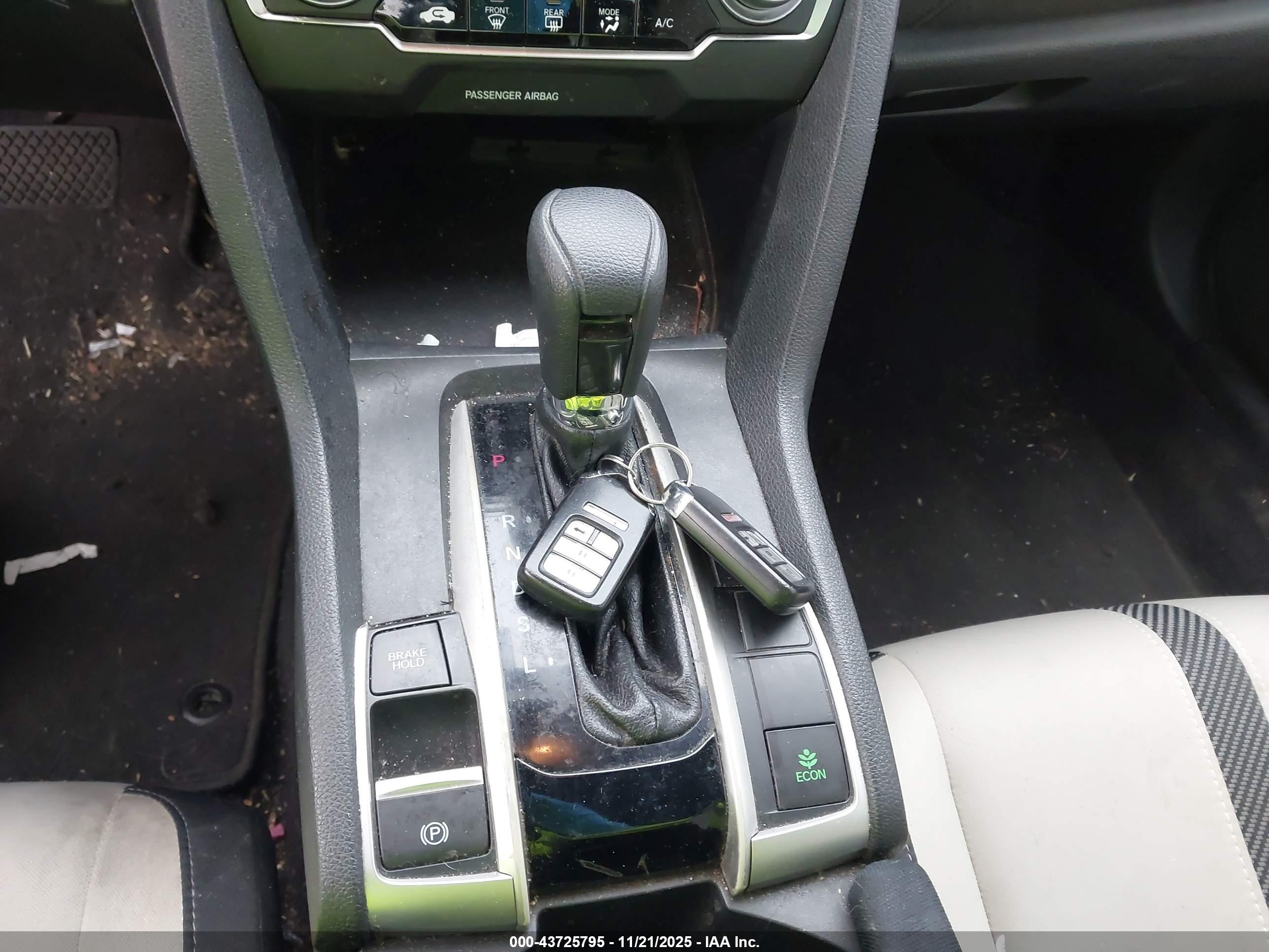 HONDA CIVIC image 11
