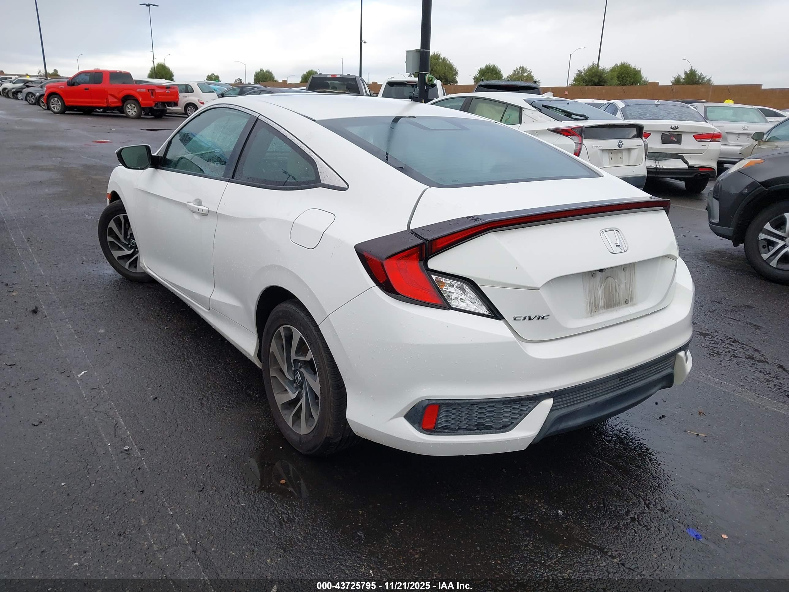 HONDA CIVIC image 3