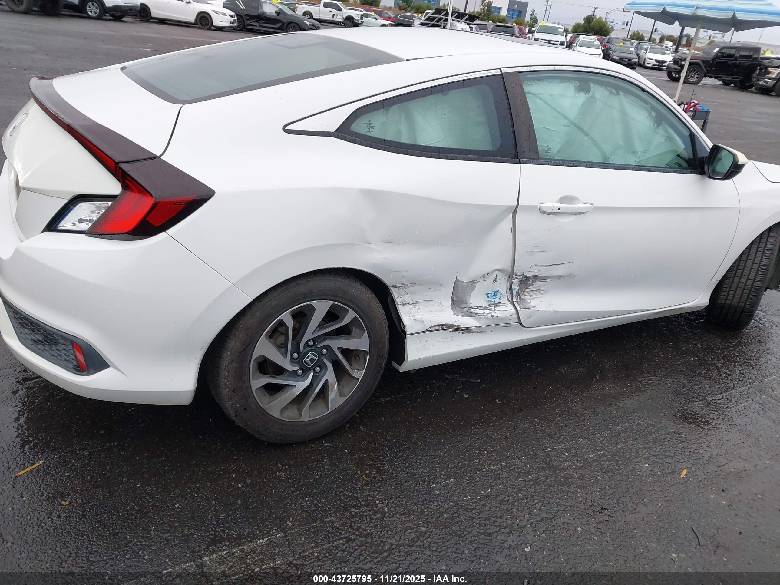 HONDA CIVIC image 6