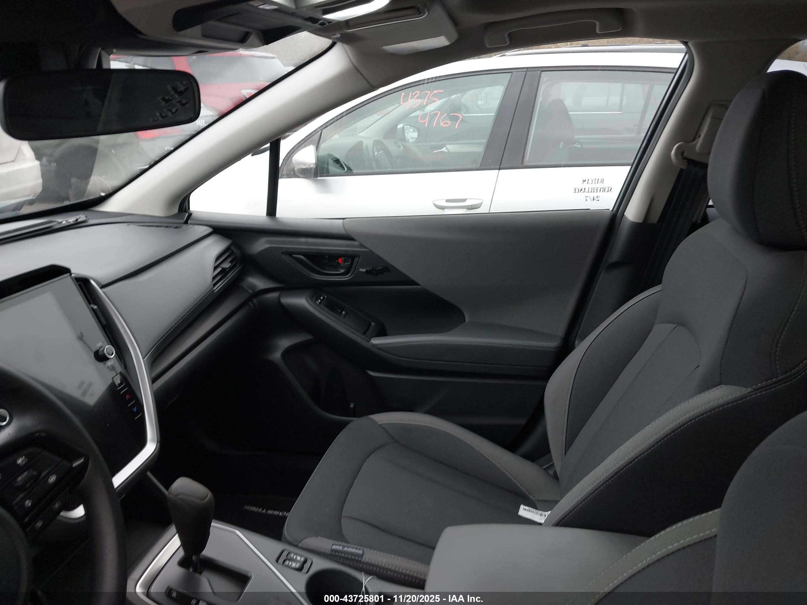 SUBARU CROSSTREK image 5