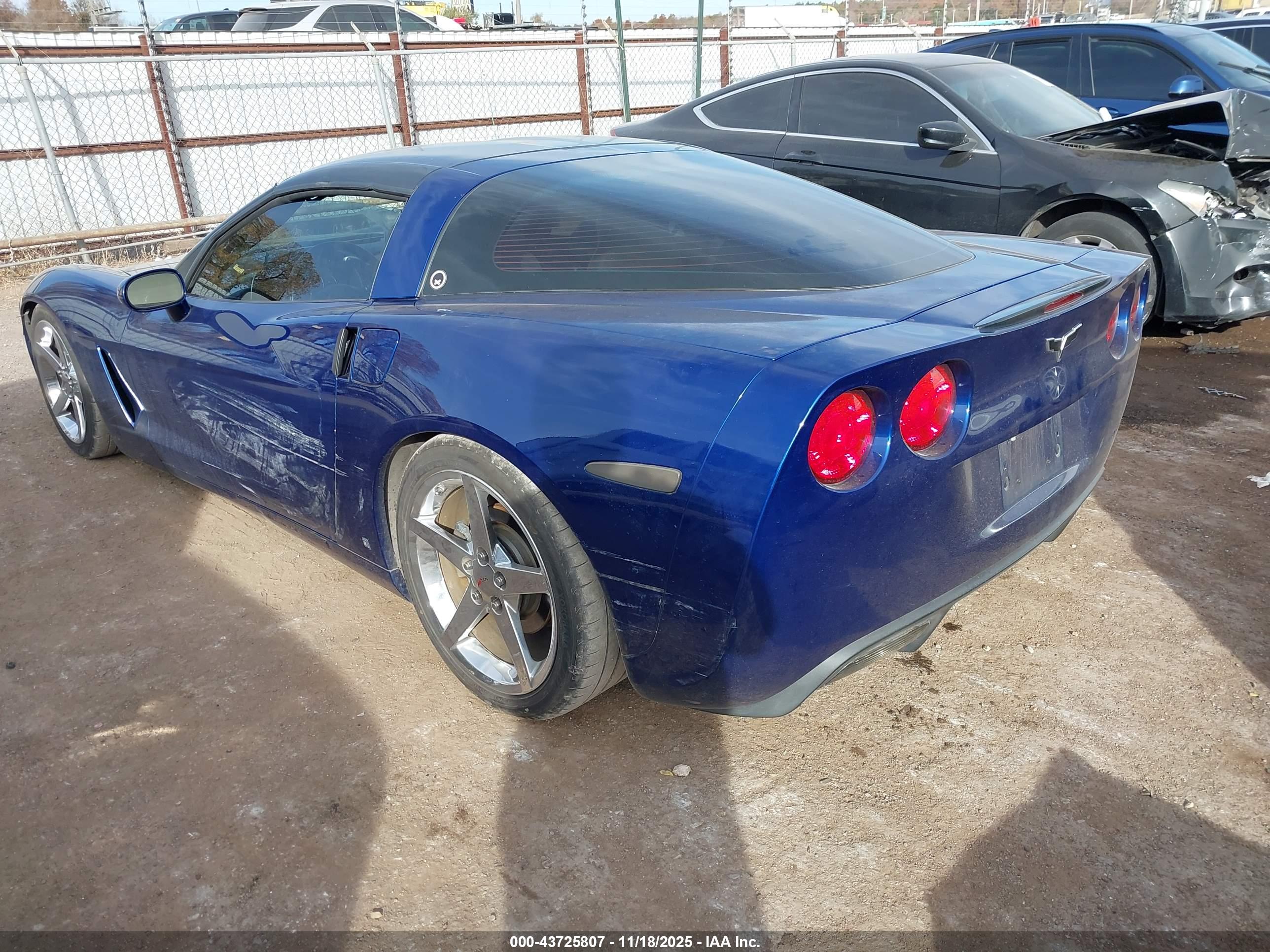 CHEVROLET CORVETTE image 3