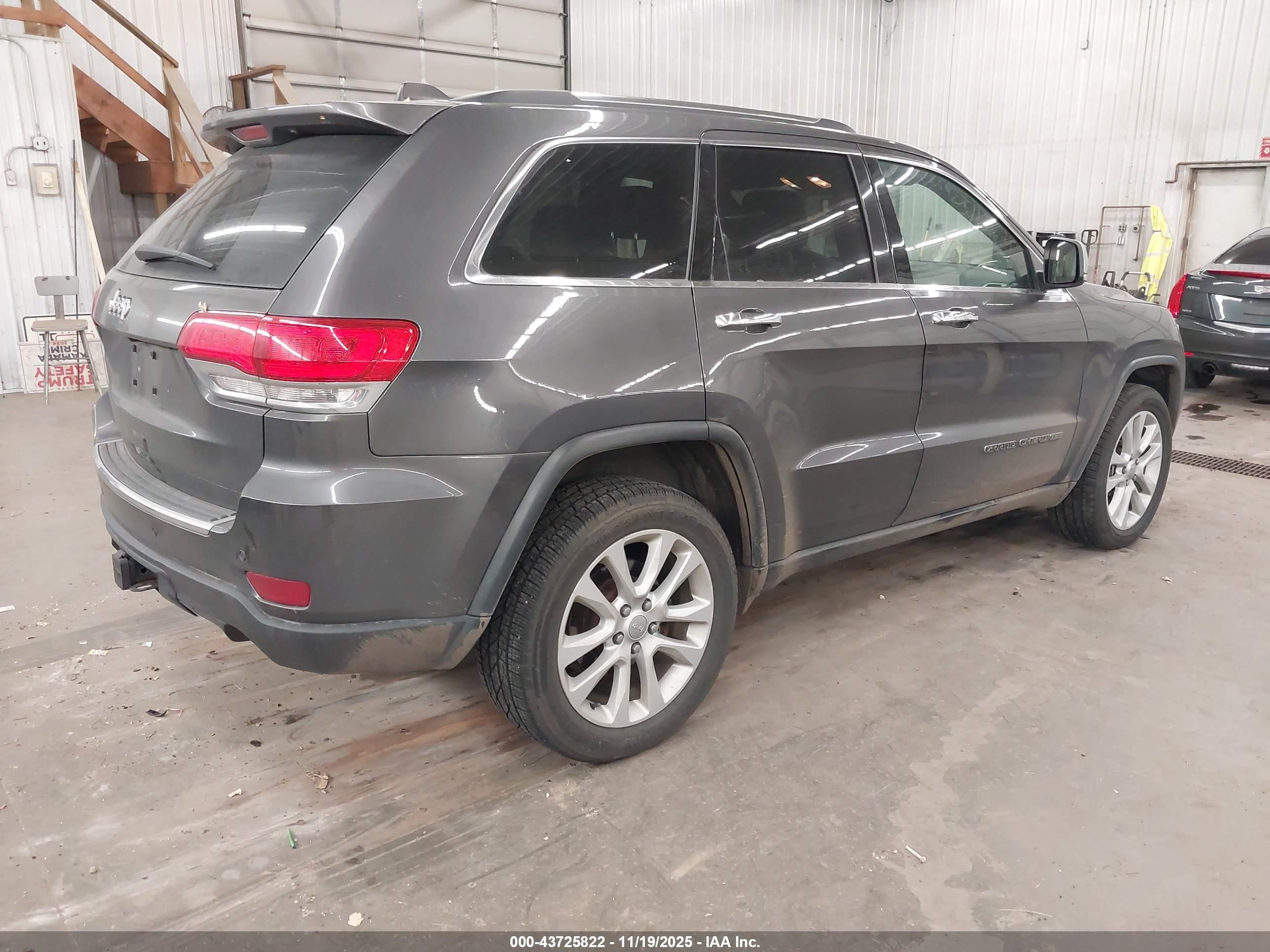 JEEP GRAND image 4