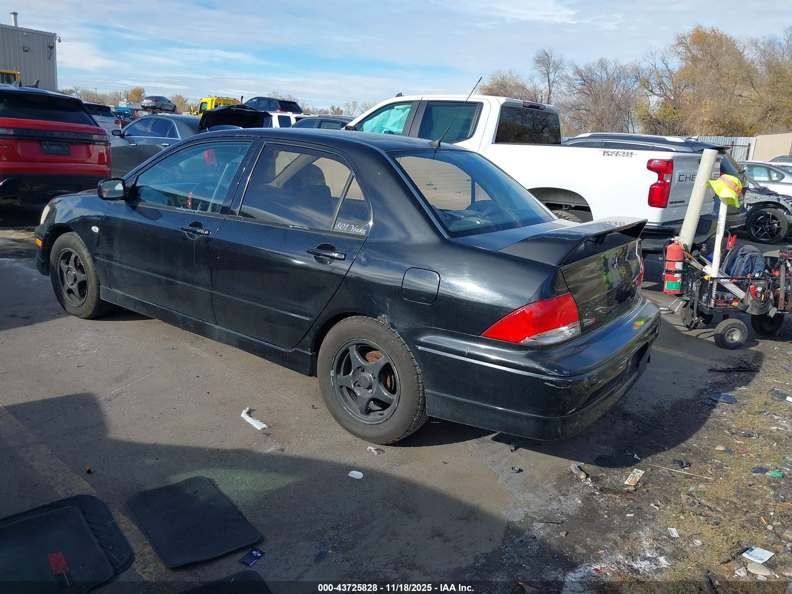 MITSUBISHI LANCER image 3