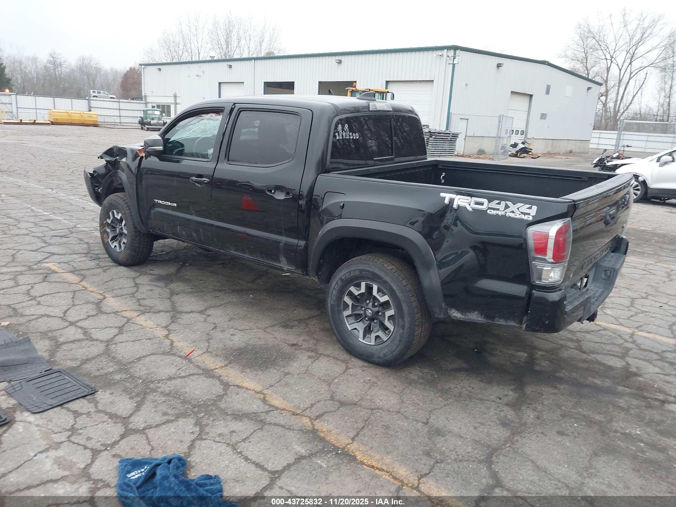 TOYOTA TACOMA image 3