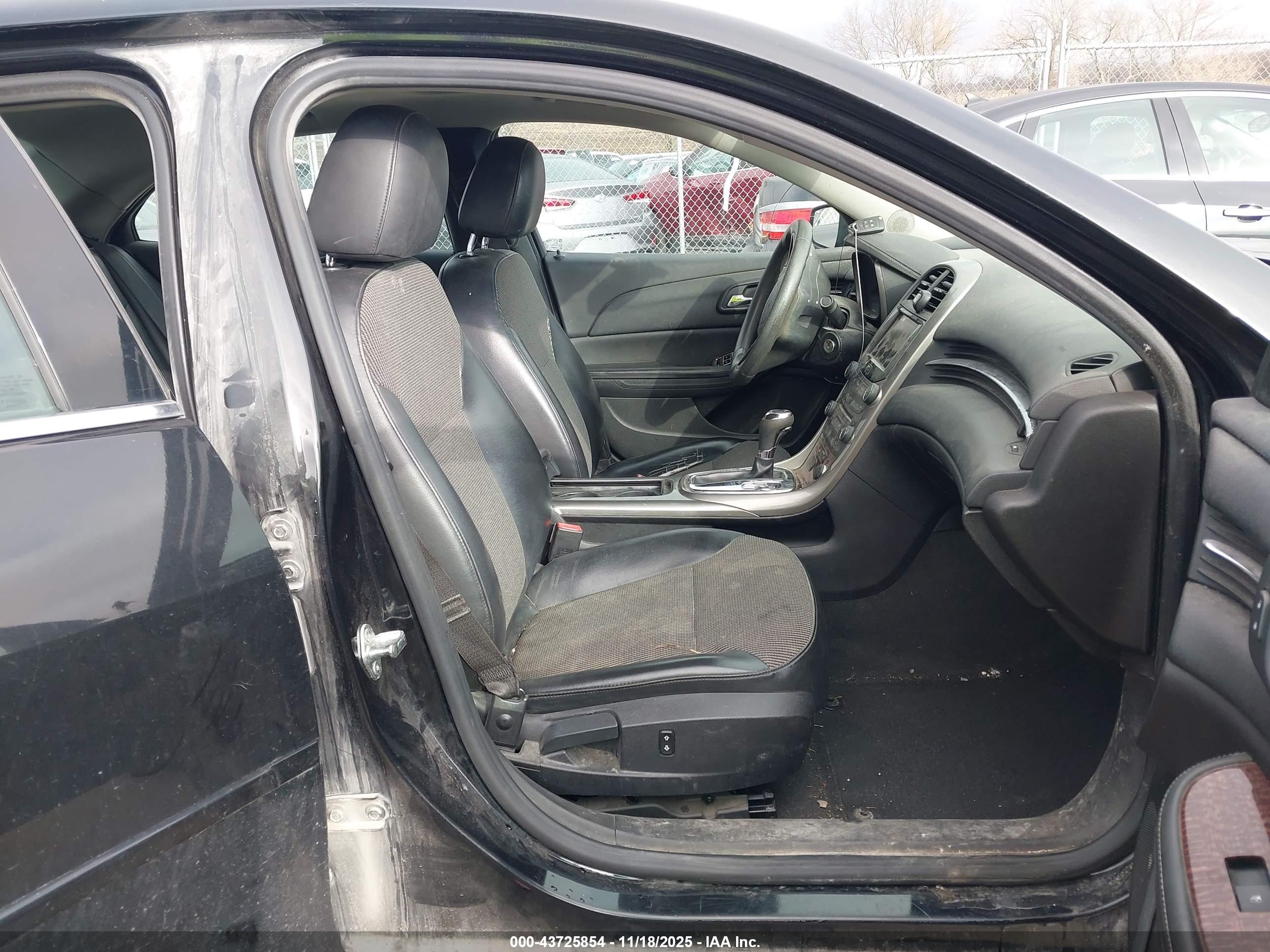 CHEVROLET MALIBU image 5
