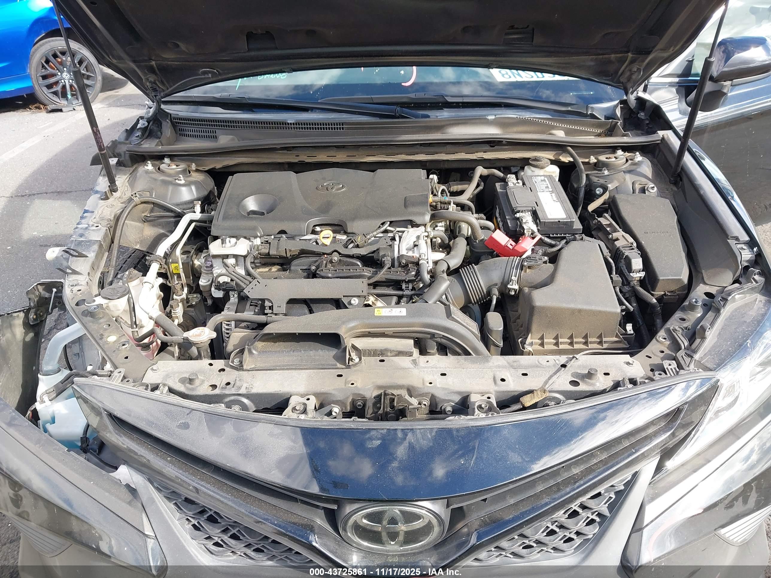 TOYOTA CAMRY image 10