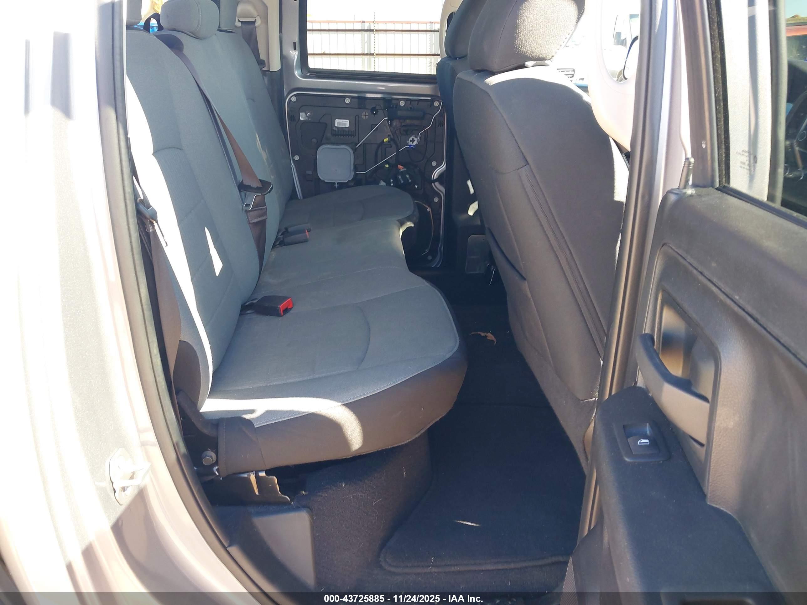RAM 1500 image 8