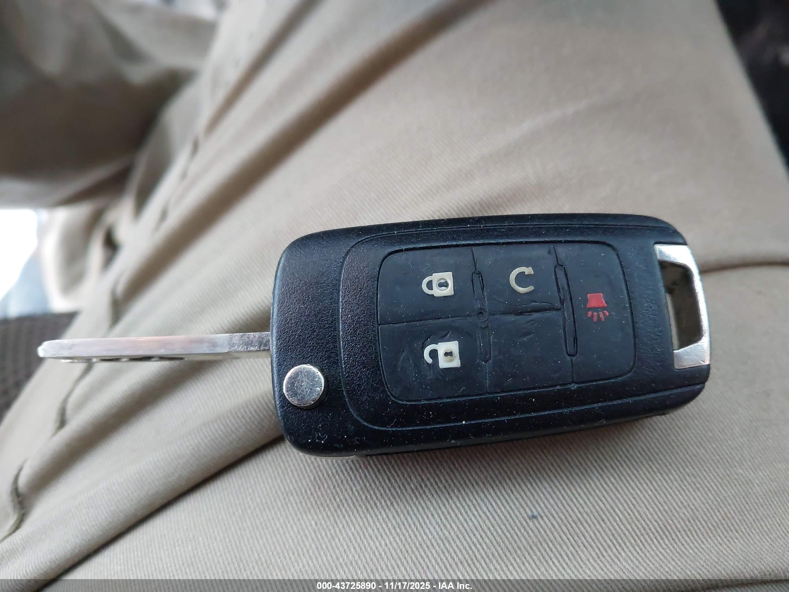 GMC TERRAIN image 11