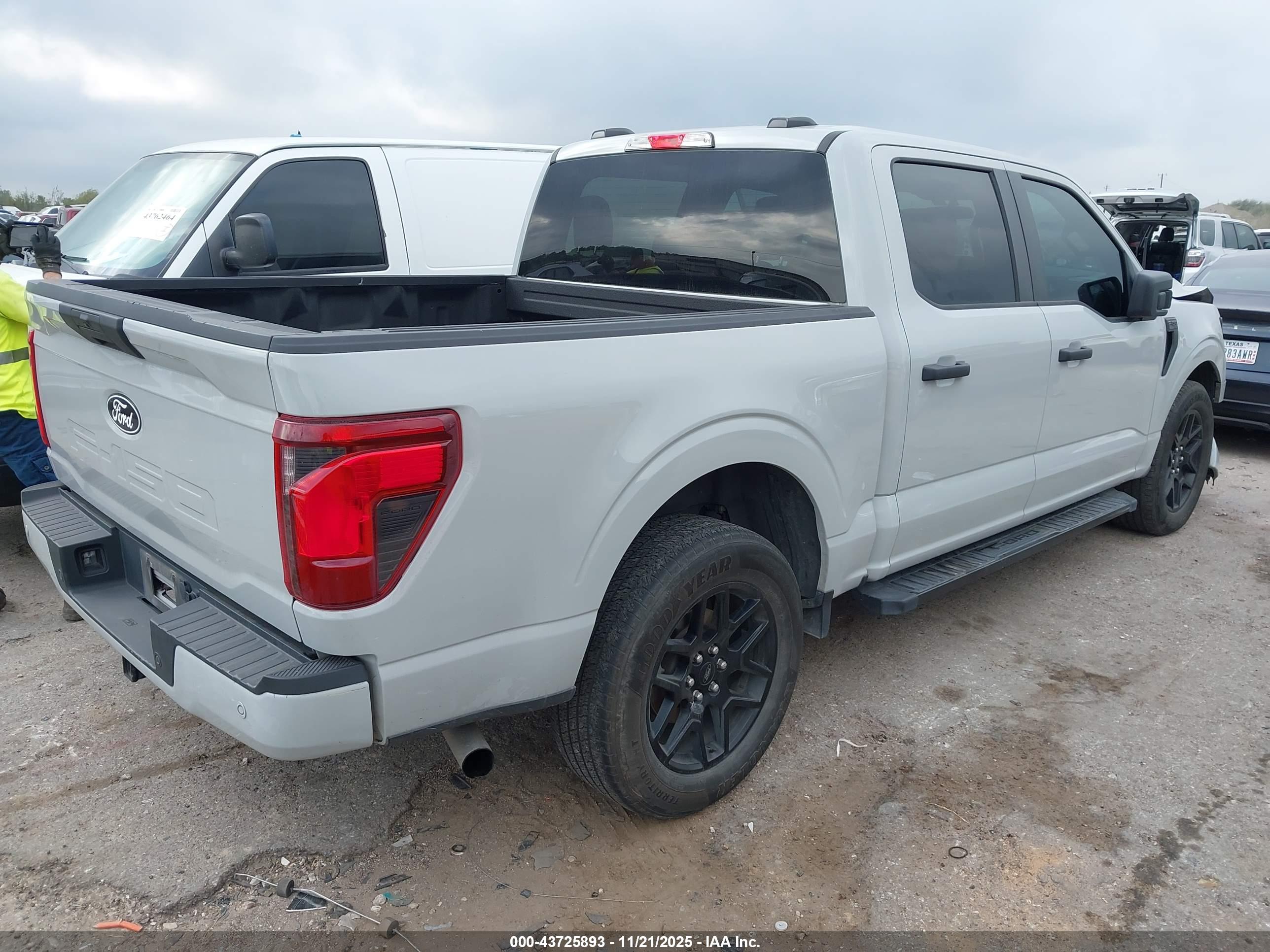 FORD F-150 image 4