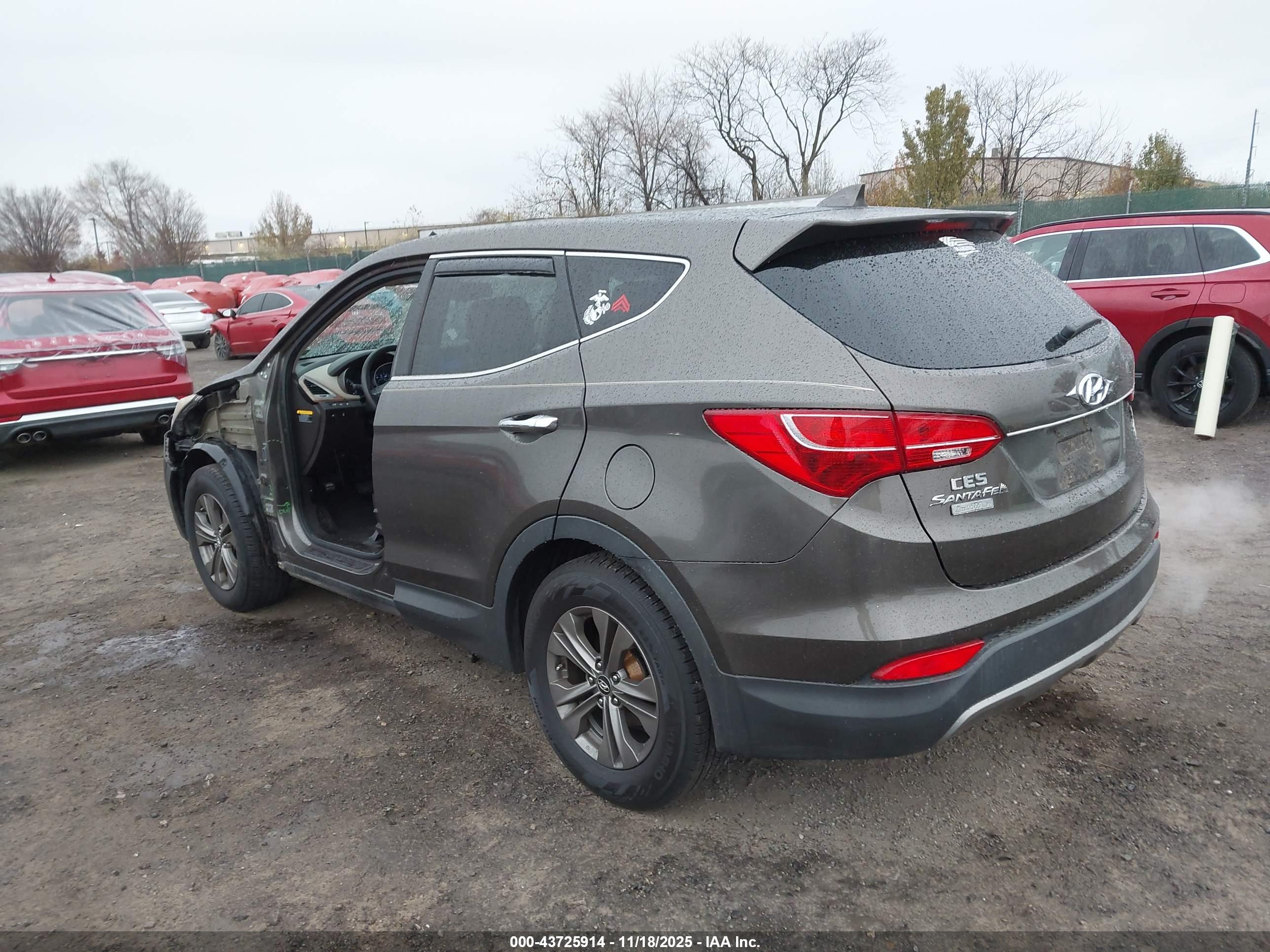 HYUNDAI SANTA image 3