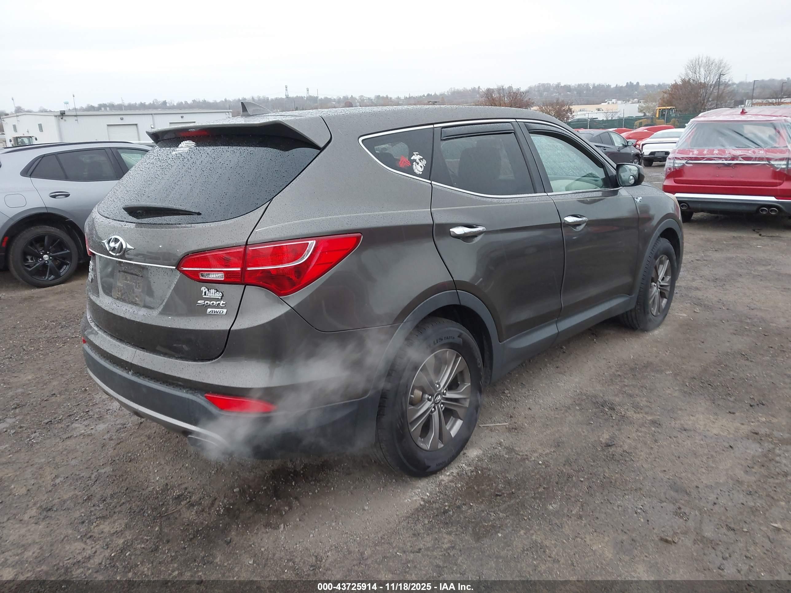 HYUNDAI SANTA image 4