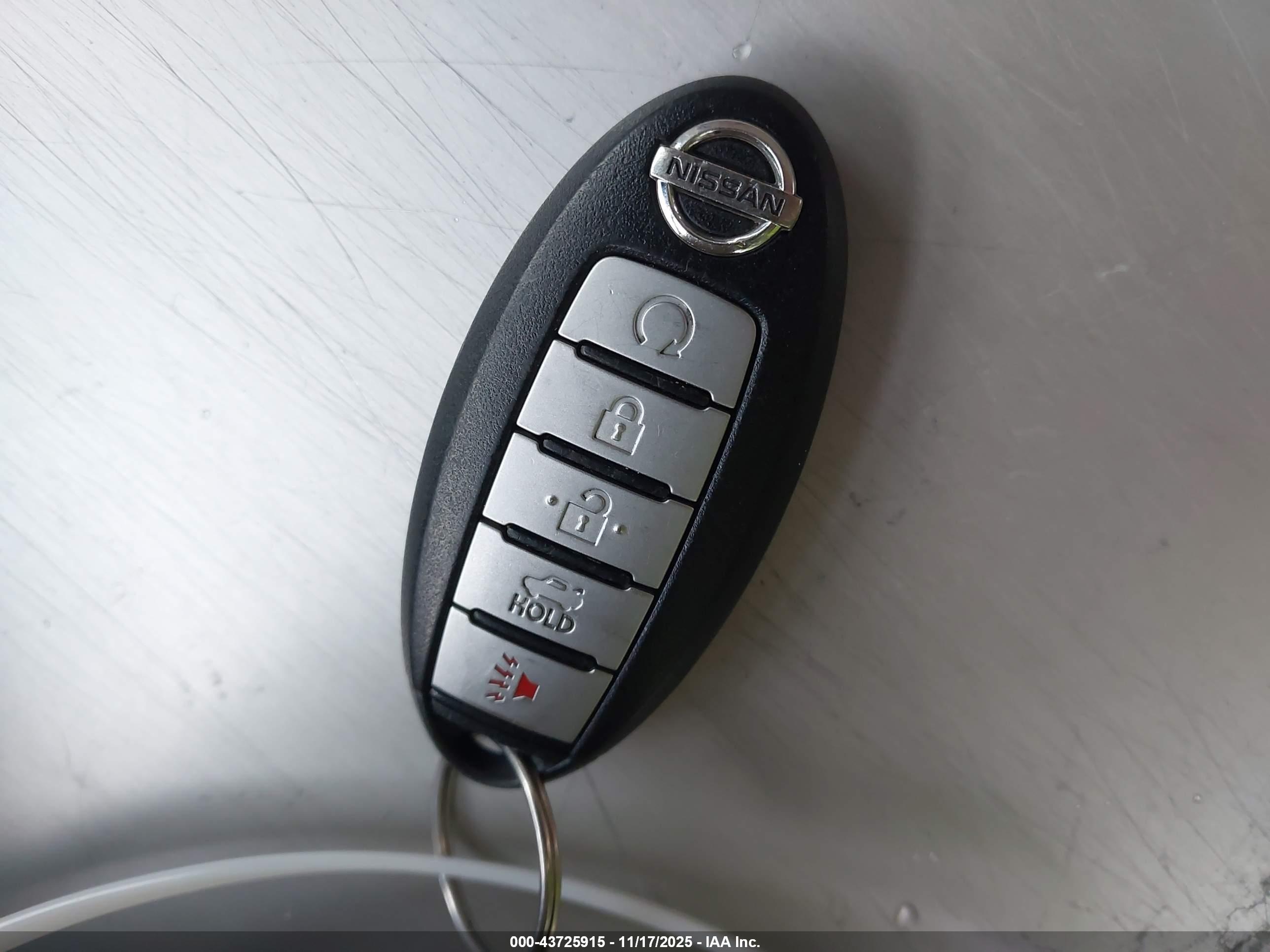 NISSAN ALTIMA image 11